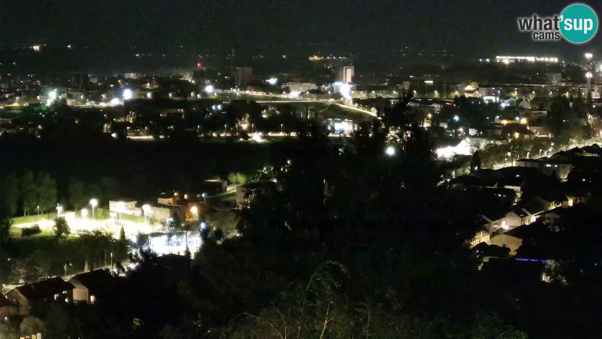 Spletna kamera Karlovac Dubovac grad – Pogled v živo na zgodovinsko znamenitost Karlovca