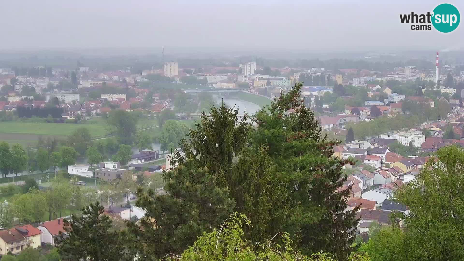 Web kamera Karlovac – Dvorac Dubovac uživo