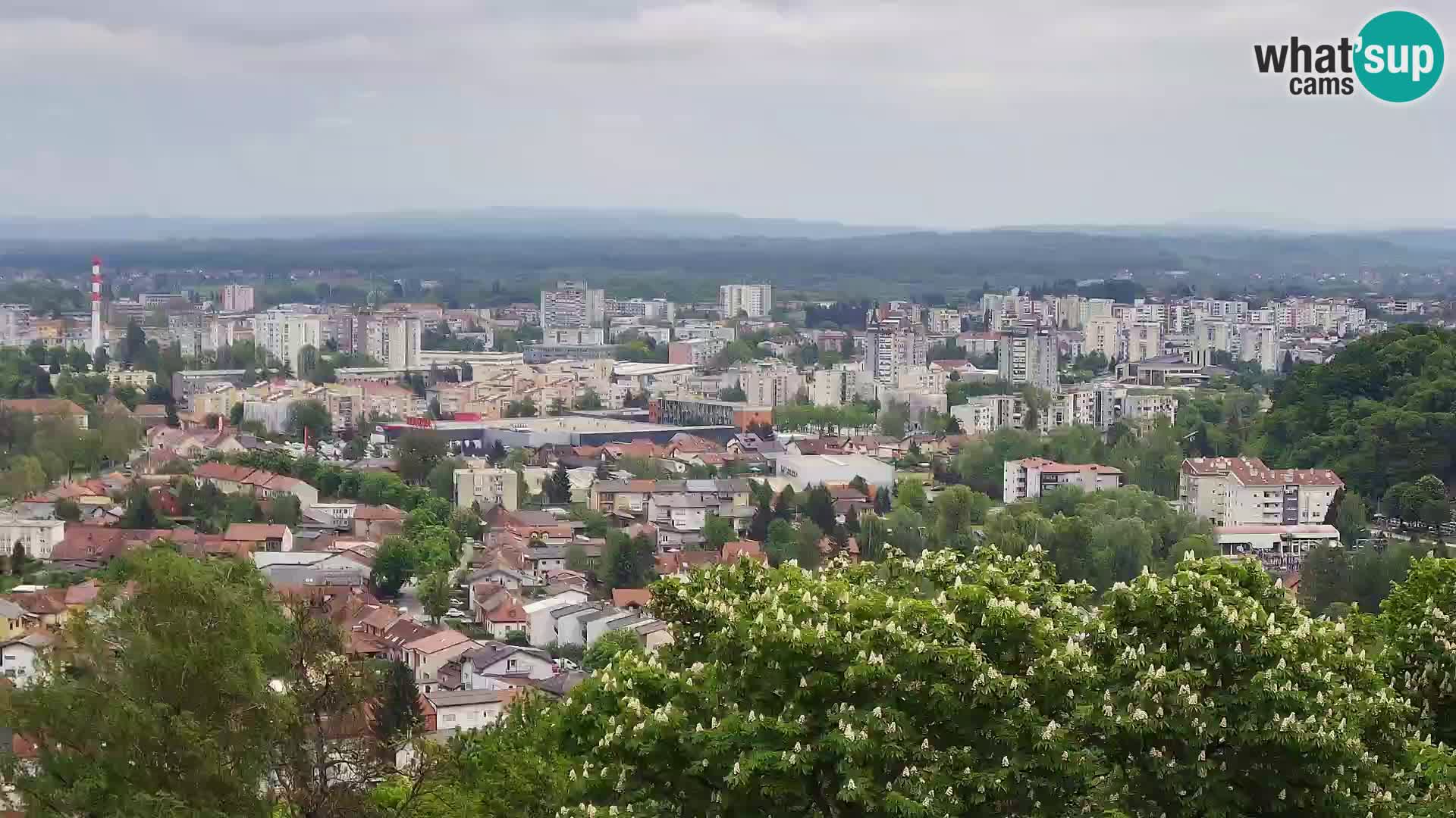 Spletna kamera Karlovac Dubovac grad – Pogled v živo na zgodovinsko znamenitost Karlovca