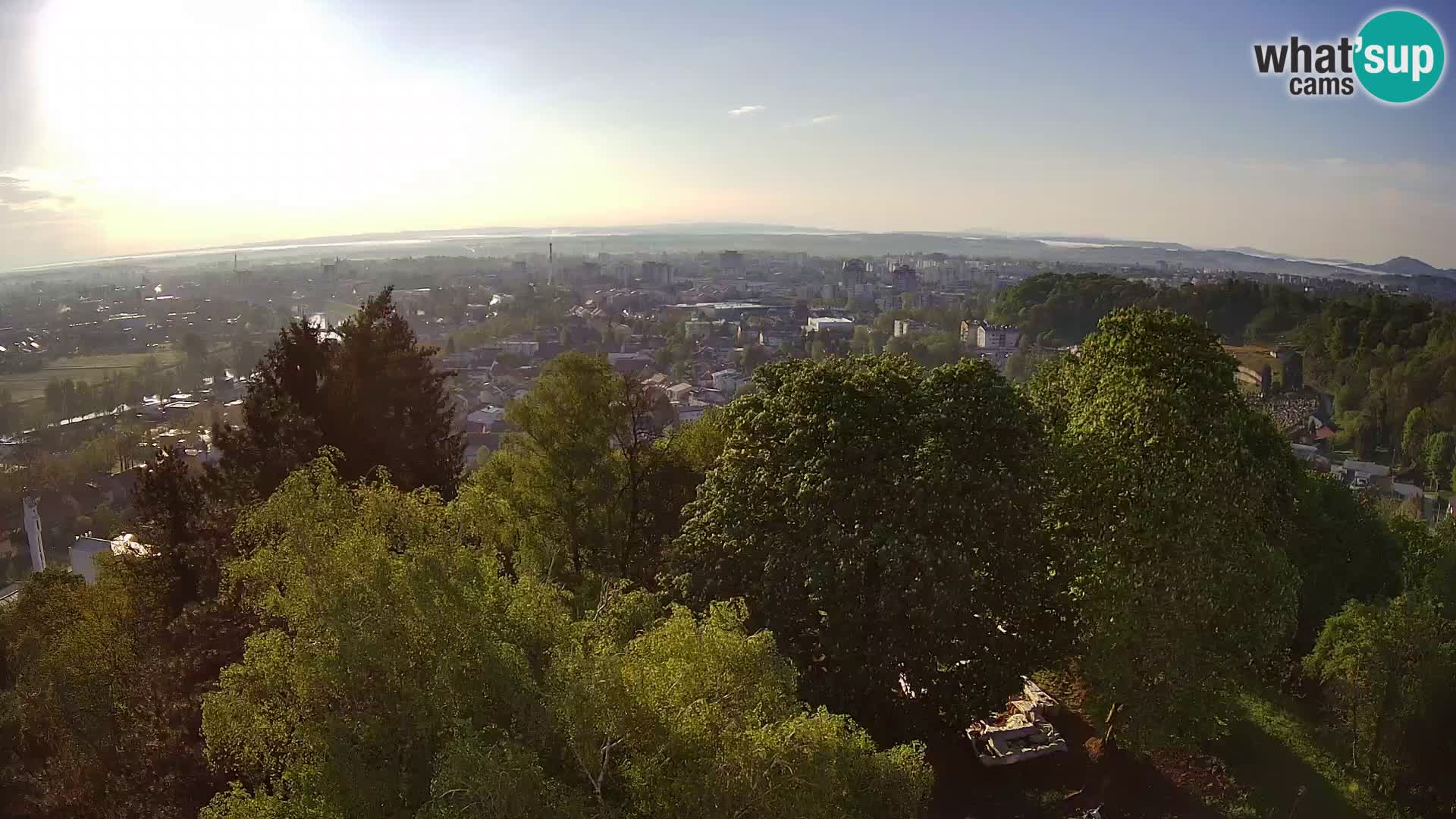 Webcam Karlovac Dubovac Castle – Live View of Karlovac’s Historic Landmark