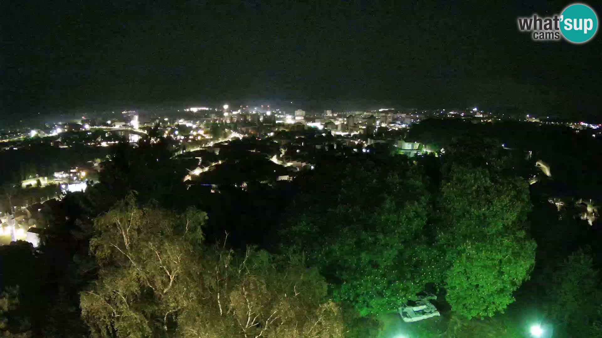 Web kamera Karlovac – Dvorac Dubovac uživo