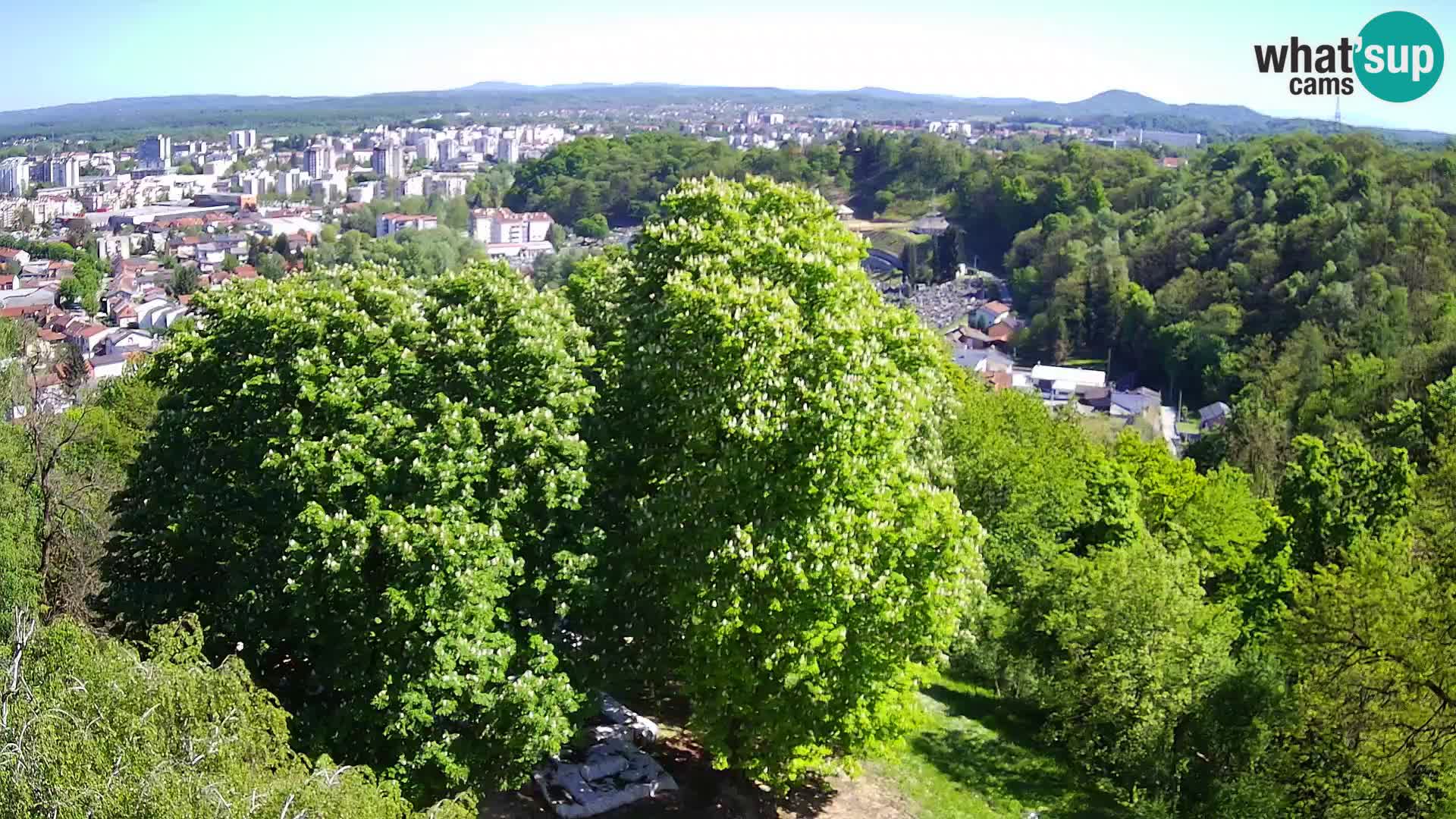 Spletna kamera Karlovac Dubovac grad – Pogled v živo na zgodovinsko znamenitost Karlovca