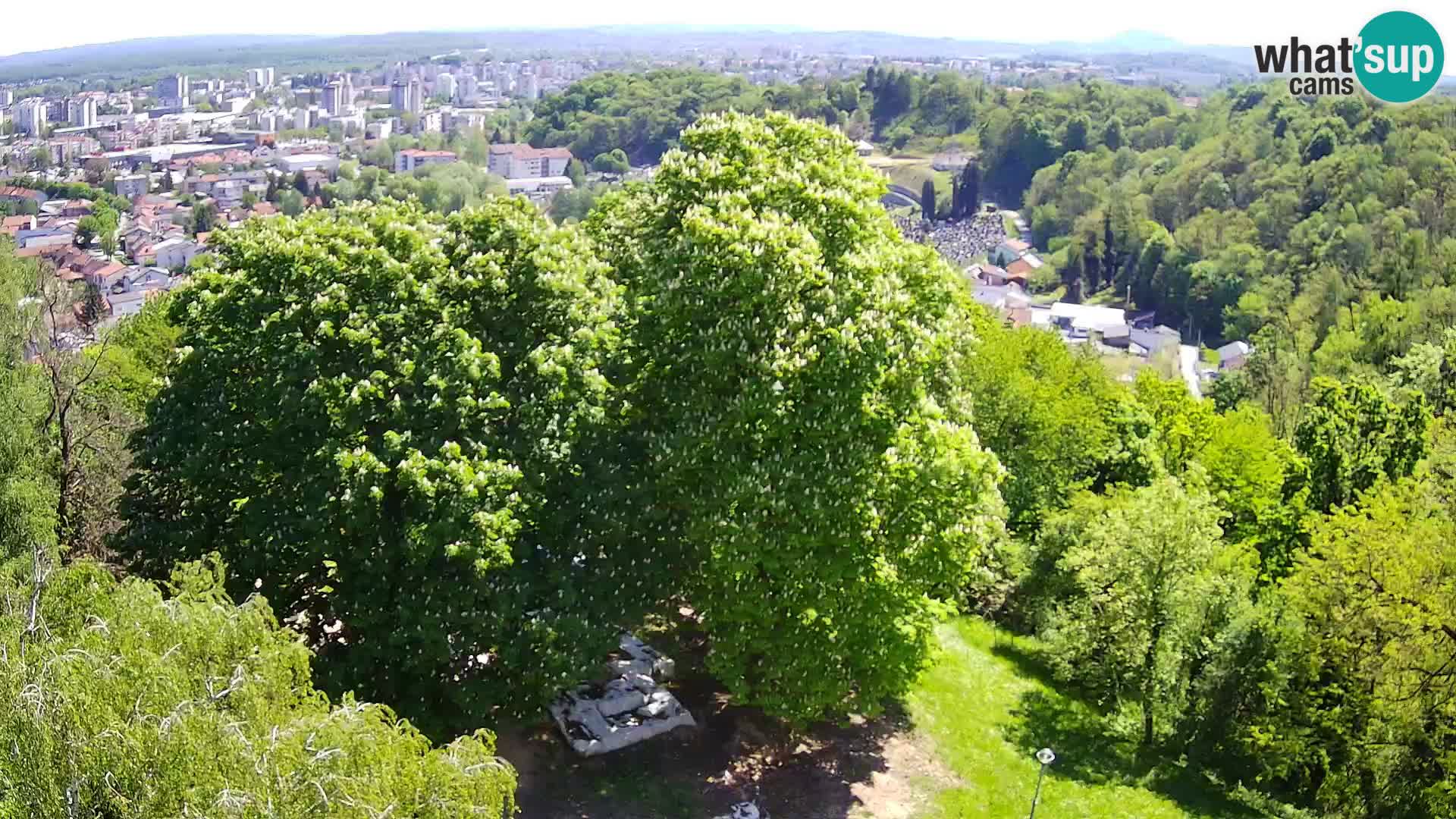 Spletna kamera Karlovac Dubovac grad – Pogled v živo na zgodovinsko znamenitost Karlovca