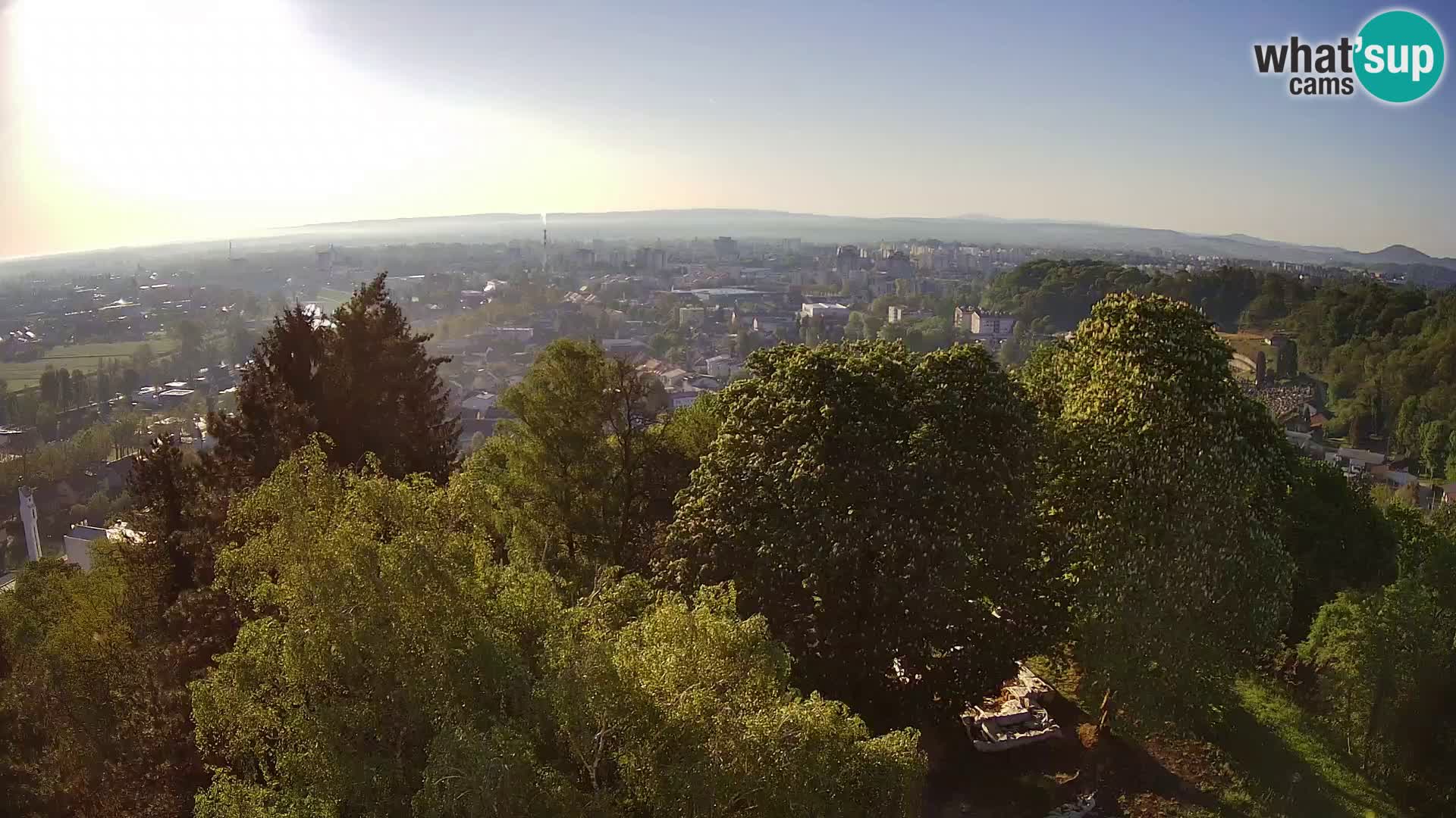 Webcam Karlovac Dubovac Castle – Live View of Karlovac’s Historic Landmark