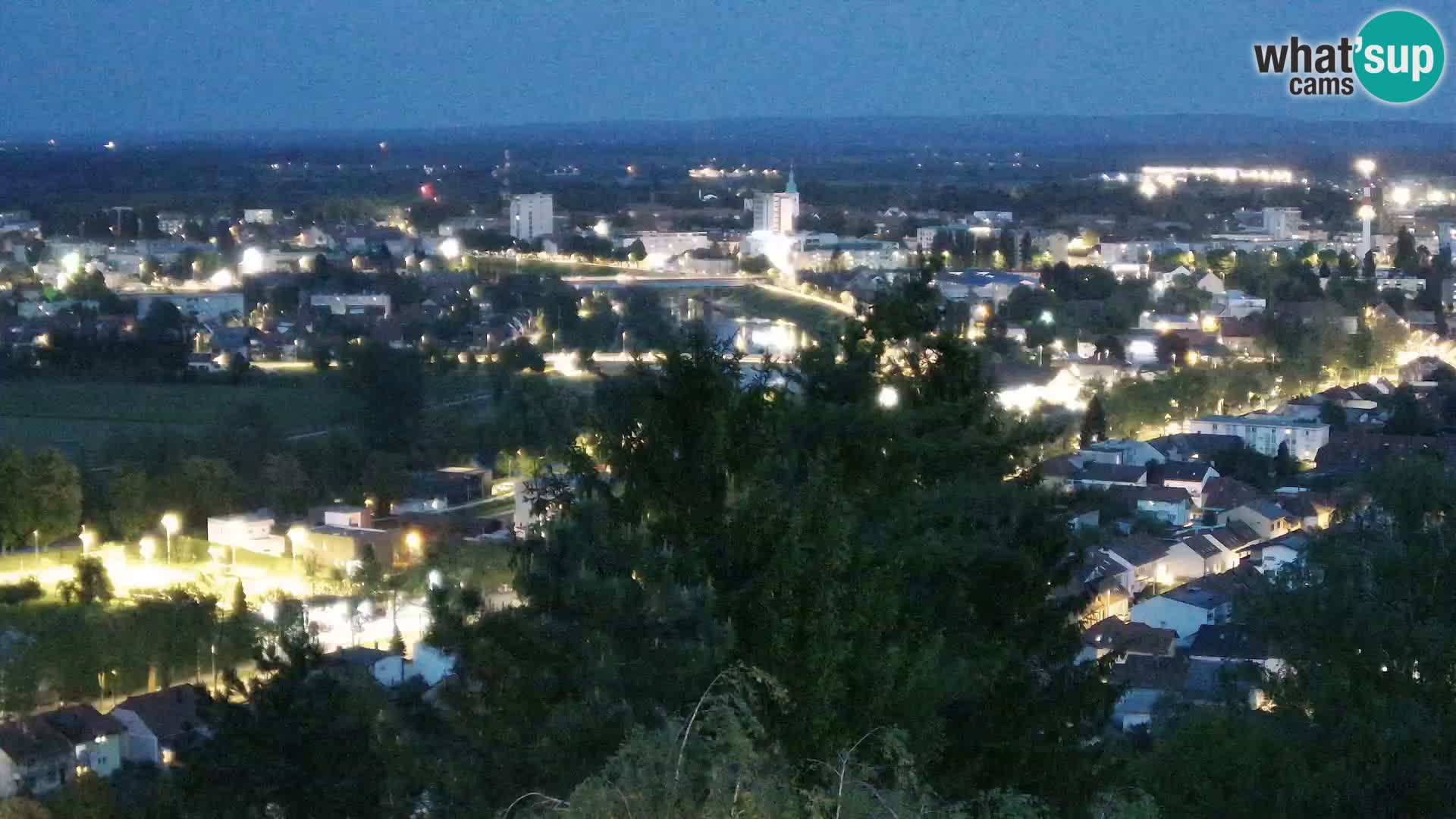 Spletna kamera Karlovac Dubovac grad – Pogled v živo na zgodovinsko znamenitost Karlovca