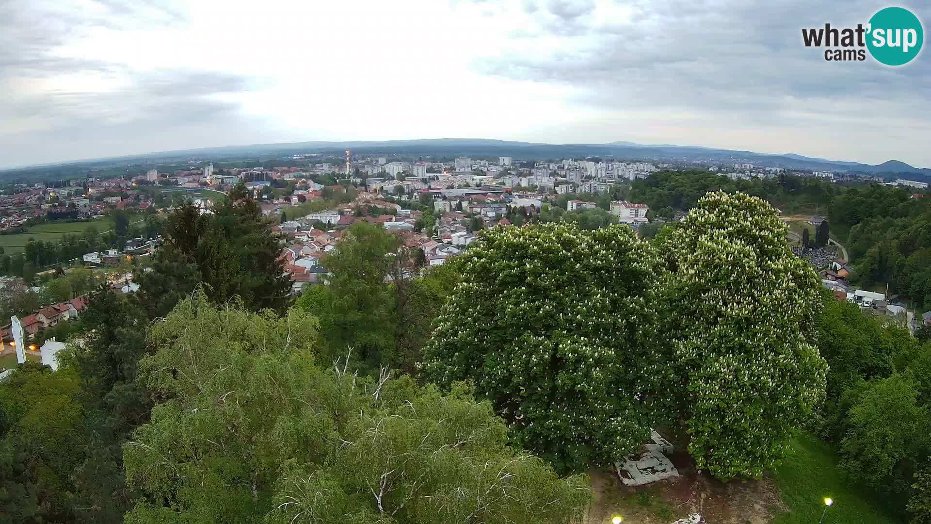 Web kamera Karlovac – Dvorac Dubovac uživo