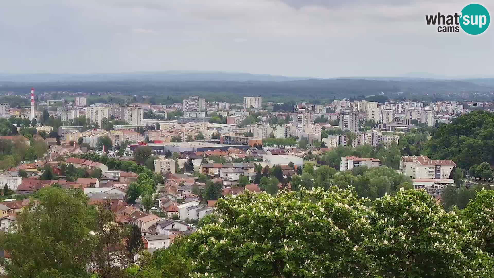 Spletna kamera Karlovac Dubovac grad – Pogled v živo na zgodovinsko znamenitost Karlovca