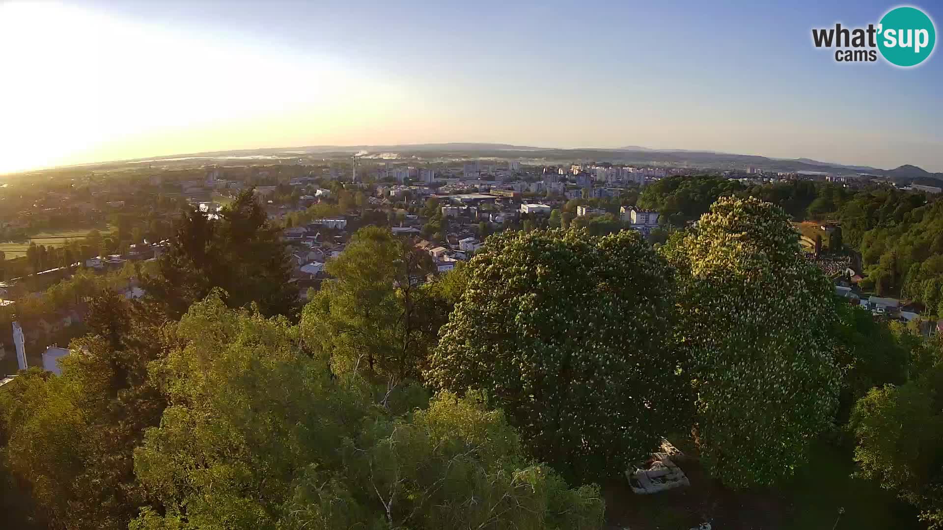 Webcam Karlovac Dubovac Castle – Live View of Karlovac’s Historic Landmark