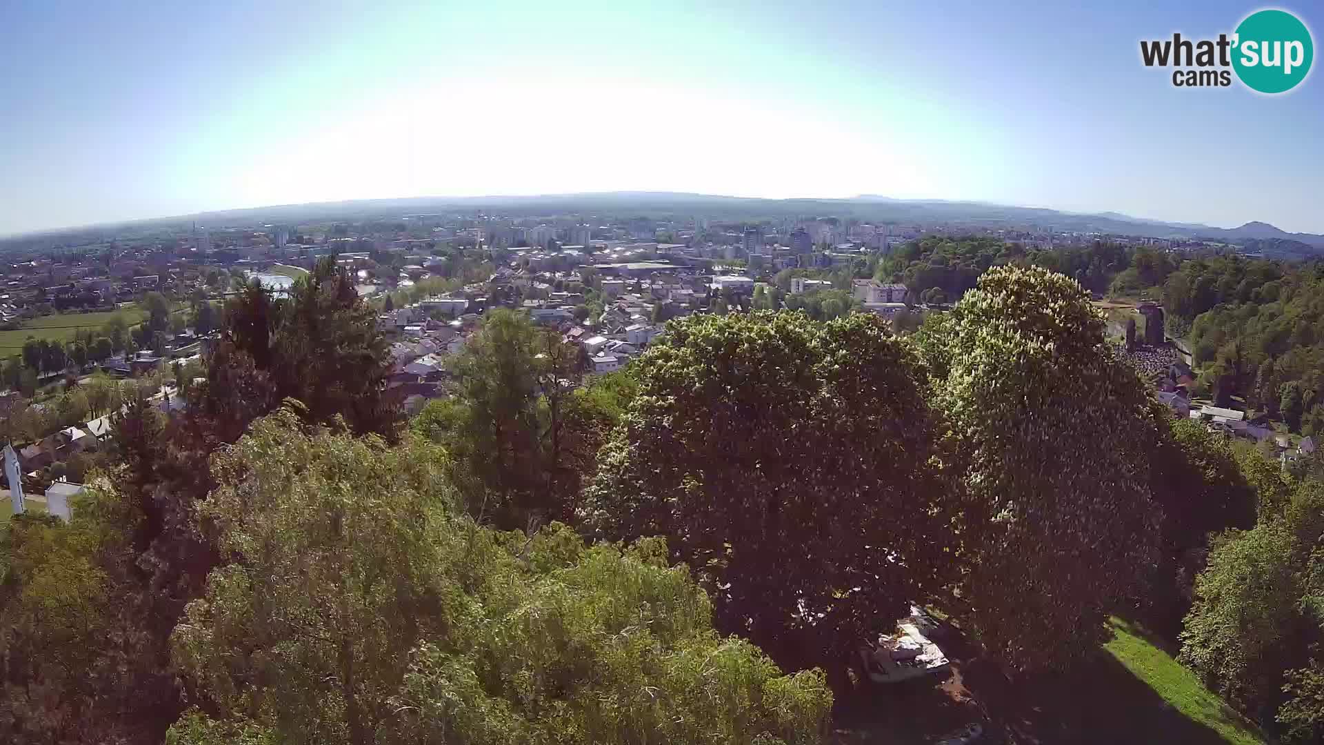Webcam Karlovac Dubovac Castle – Live View of Karlovac’s Historic Landmark