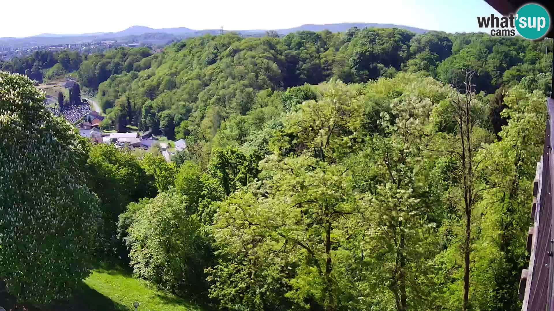 Spletna kamera Karlovac Dubovac grad – Pogled v živo na zgodovinsko znamenitost Karlovca