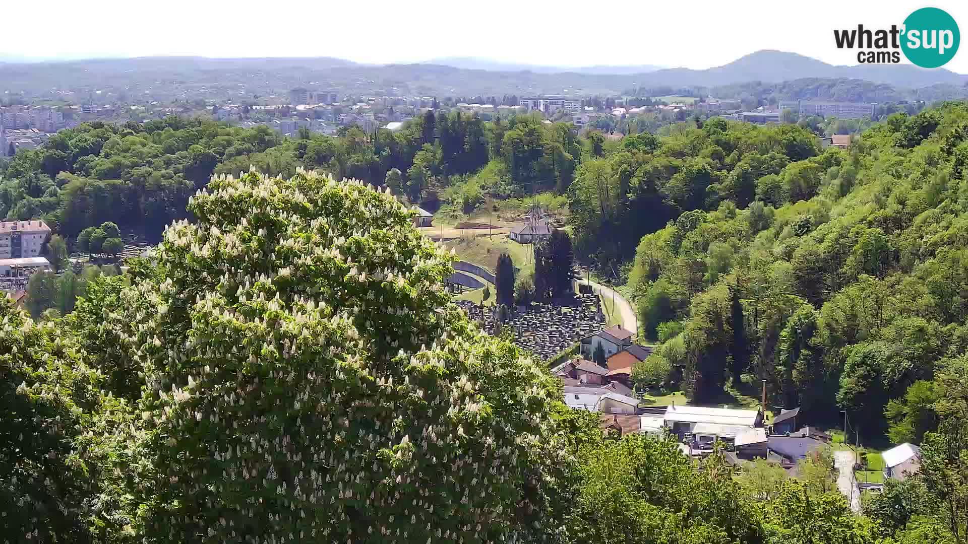 Spletna kamera Karlovac Dubovac grad – Pogled v živo na zgodovinsko znamenitost Karlovca