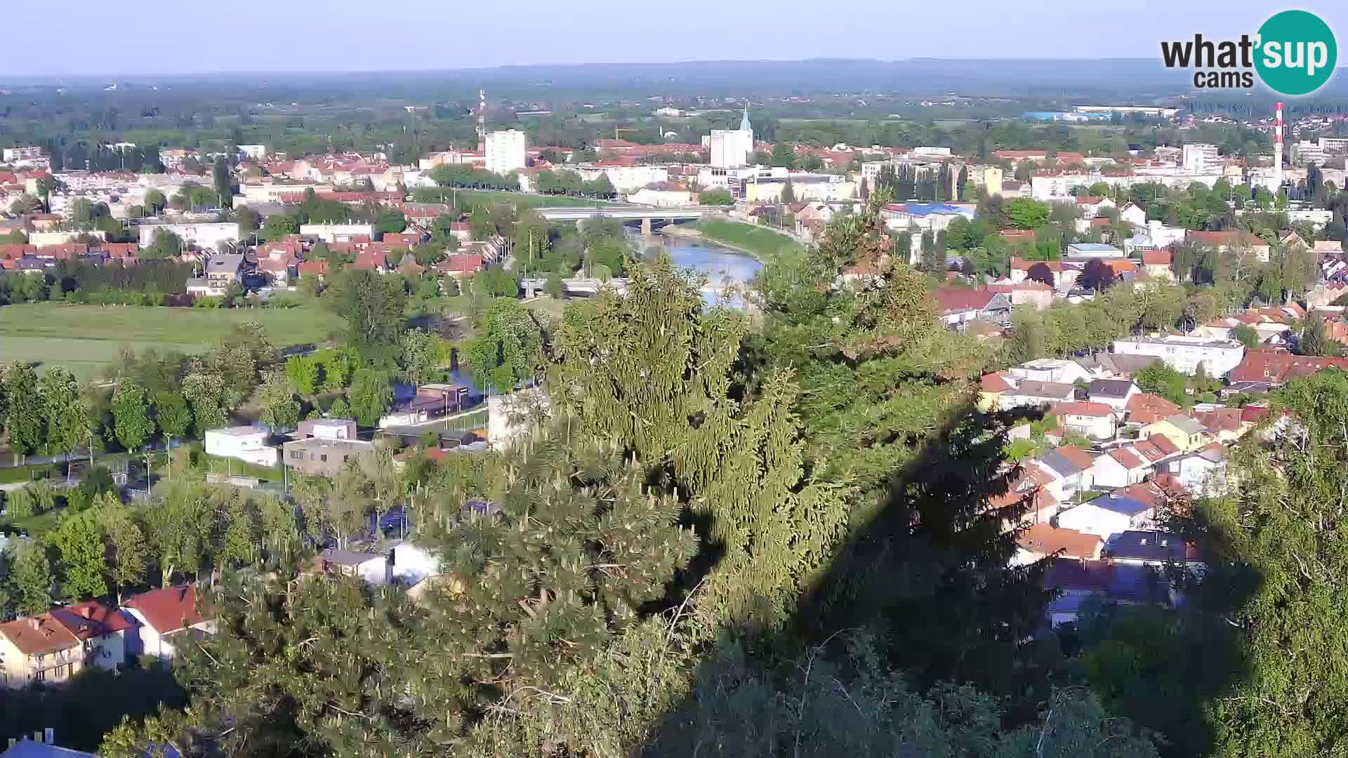 Spletna kamera Karlovac Dubovac grad – Pogled v živo na zgodovinsko znamenitost Karlovca