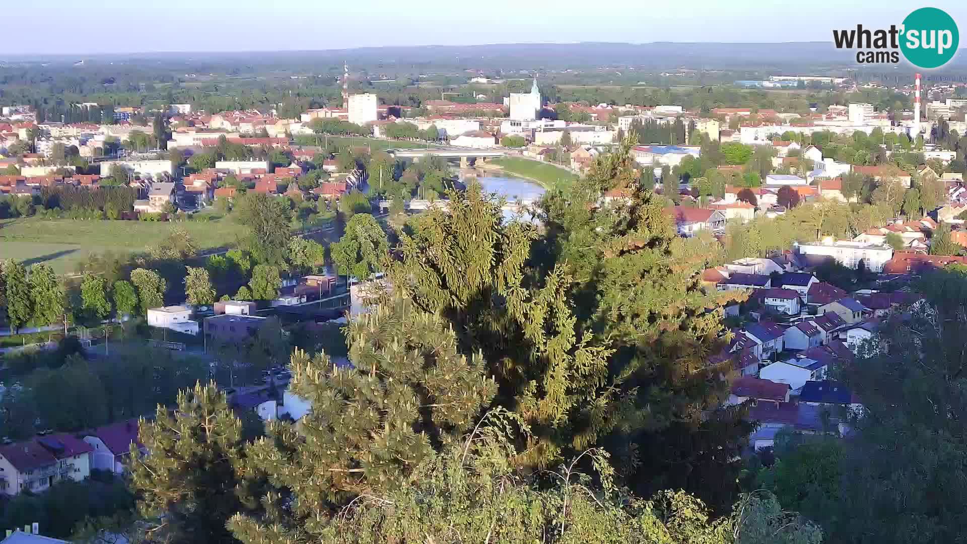 Web kamera Karlovac – Dvorac Dubovac uživo