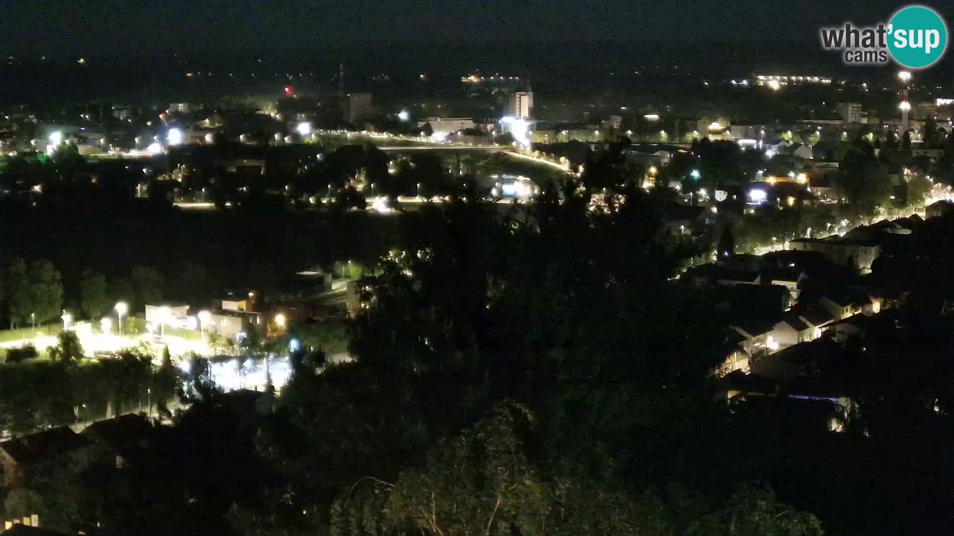 Web kamera Karlovac – Dvorac Dubovac uživo