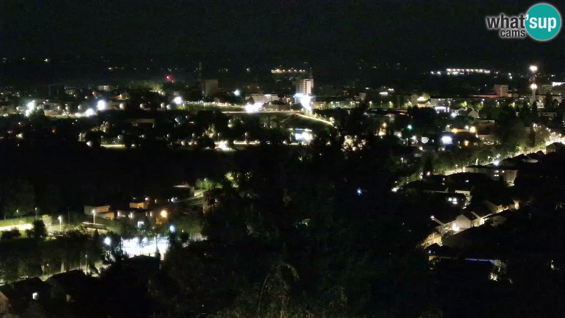 Spletna kamera Karlovac Dubovac grad – Pogled v živo na zgodovinsko znamenitost Karlovca