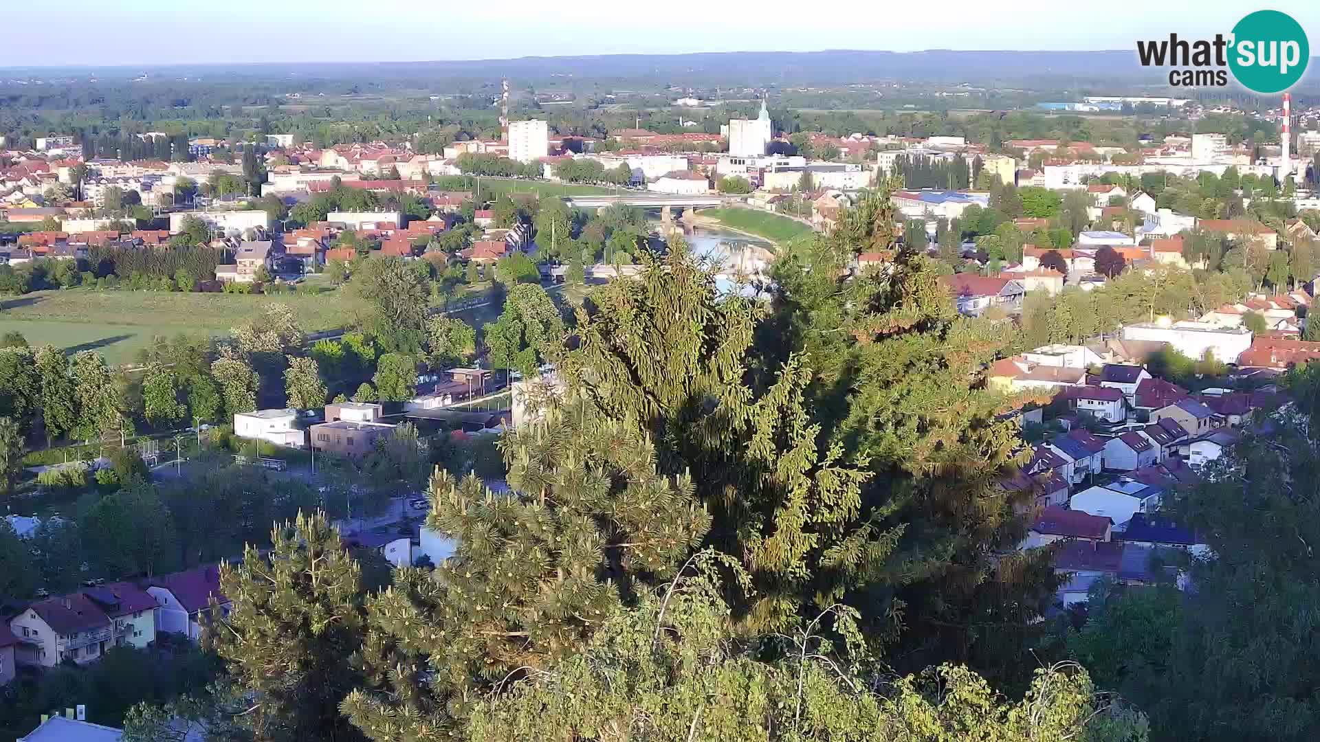 Spletna kamera Karlovac Dubovac grad – Pogled v živo na zgodovinsko znamenitost Karlovca