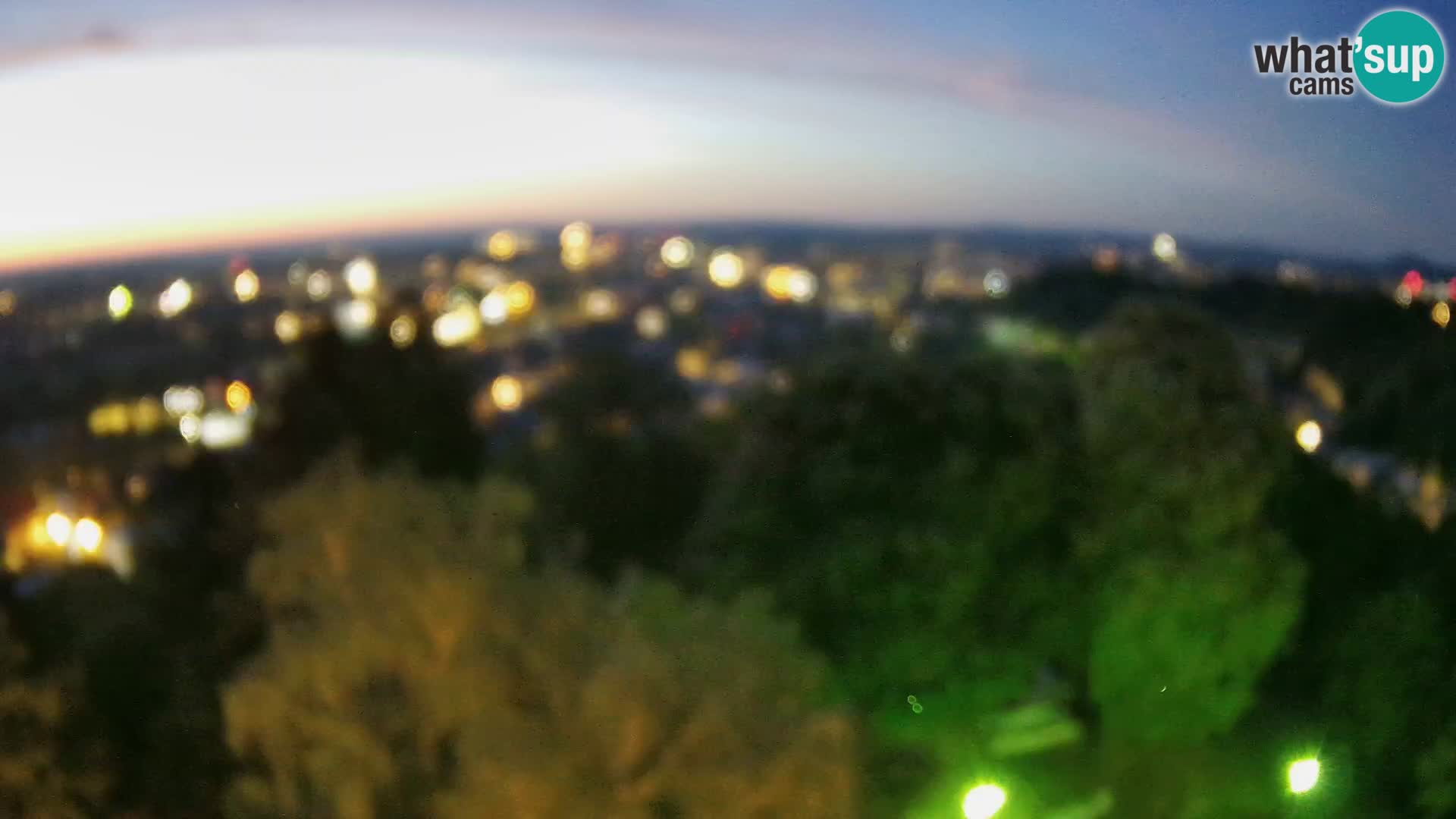 Web kamera Karlovac – Dvorac Dubovac uživo