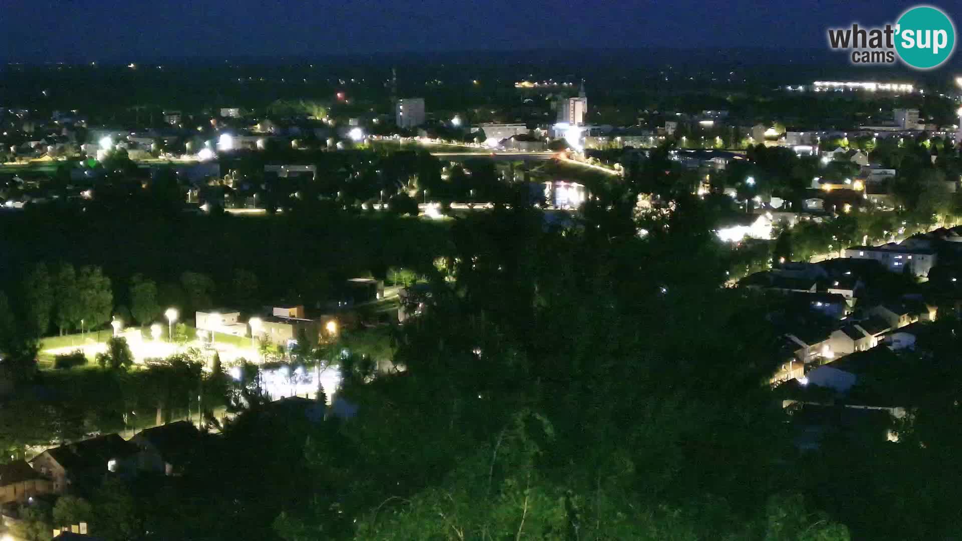 Spletna kamera Karlovac Dubovac grad – Pogled v živo na zgodovinsko znamenitost Karlovca