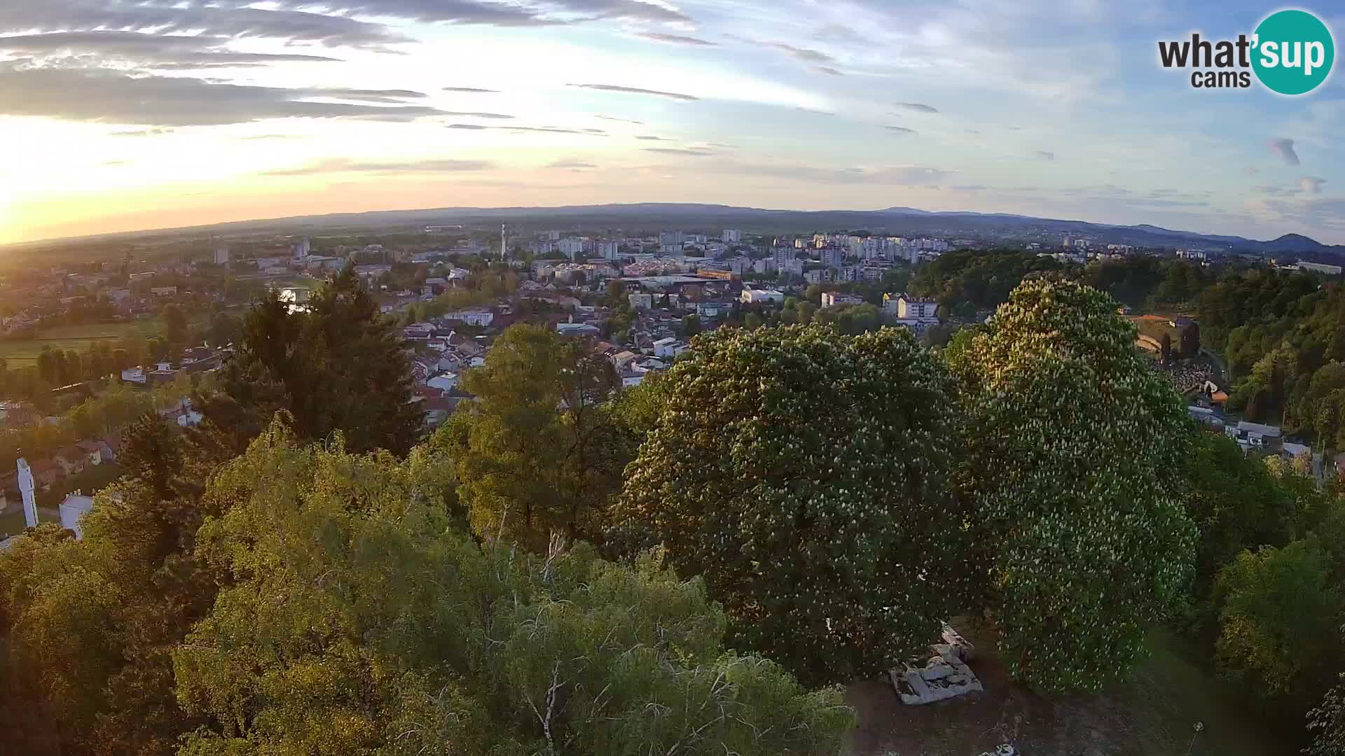 Webcam Karlovac Dubovac Castle – Live View of Karlovac’s Historic Landmark