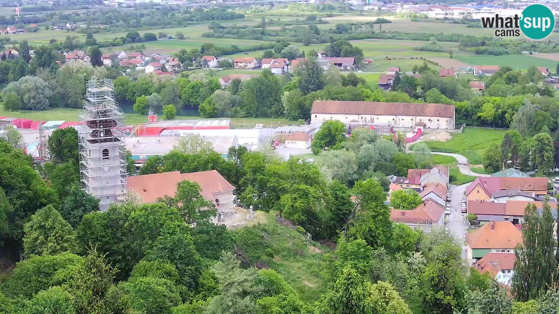 Spletna kamera Karlovac Dubovac grad – Pogled v živo na zgodovinsko znamenitost Karlovca
