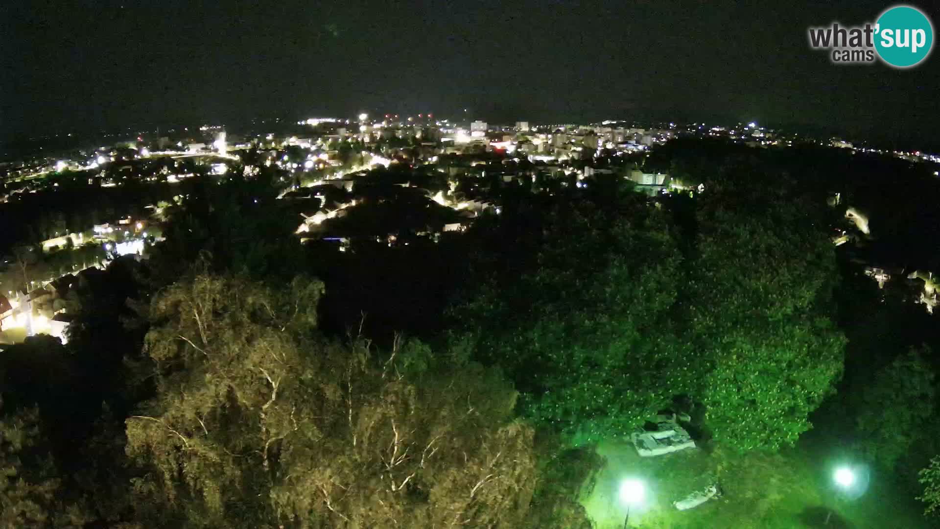 Spletna kamera Karlovac Dubovac grad – Pogled v živo na zgodovinsko znamenitost Karlovca