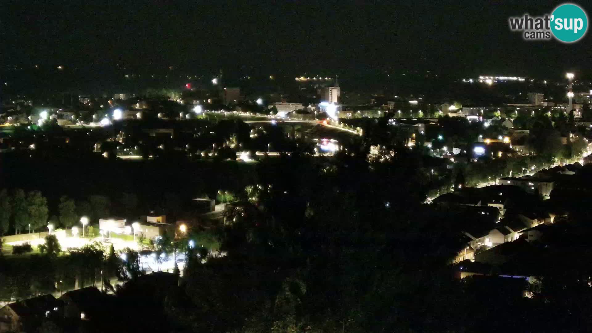 Spletna kamera Karlovac Dubovac grad – Pogled v živo na zgodovinsko znamenitost Karlovca