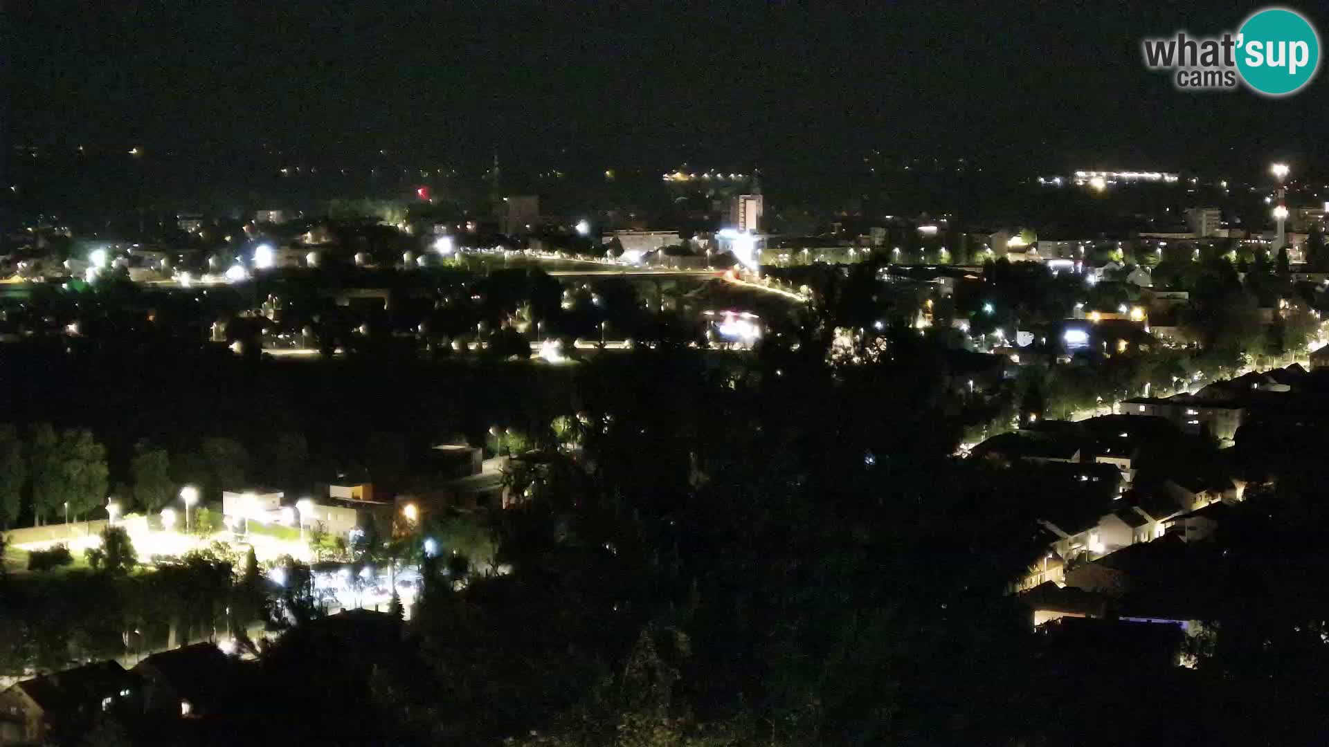 Web kamera Karlovac – Dvorac Dubovac uživo