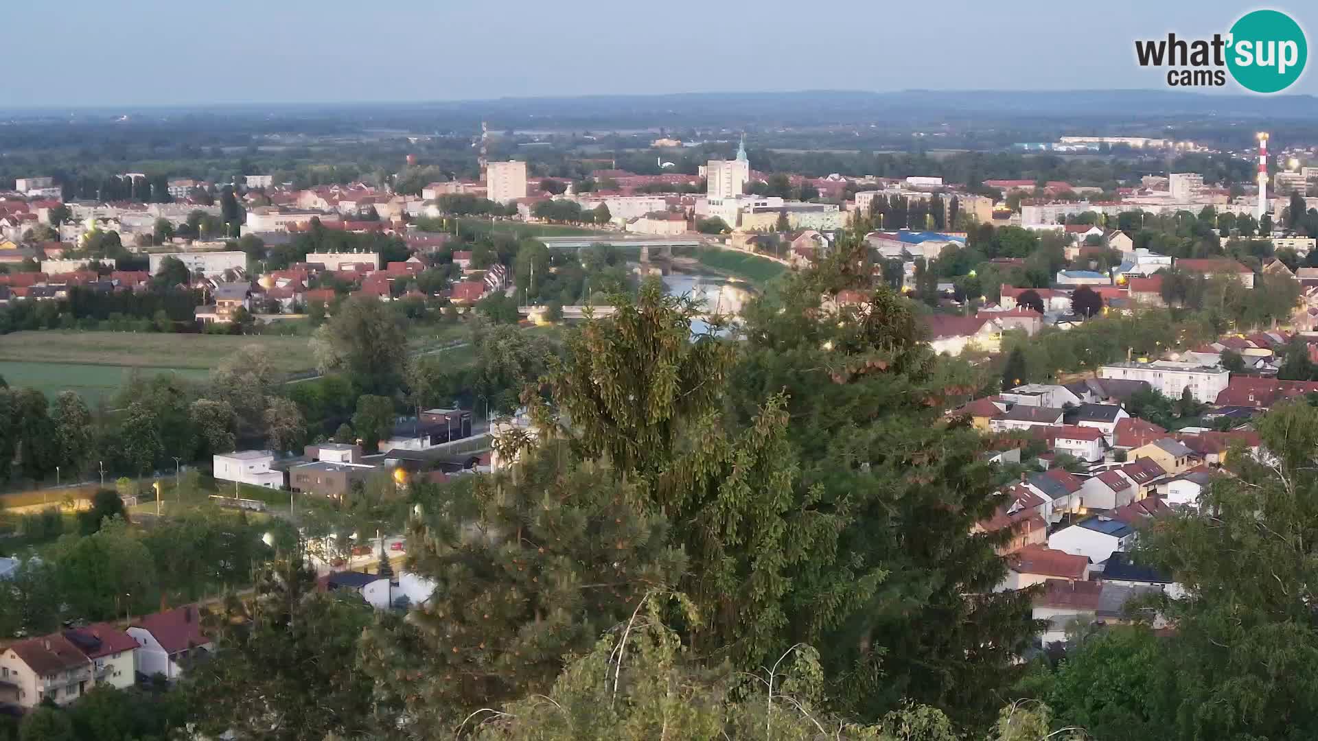 Web kamera Karlovac – Dvorac Dubovac uživo