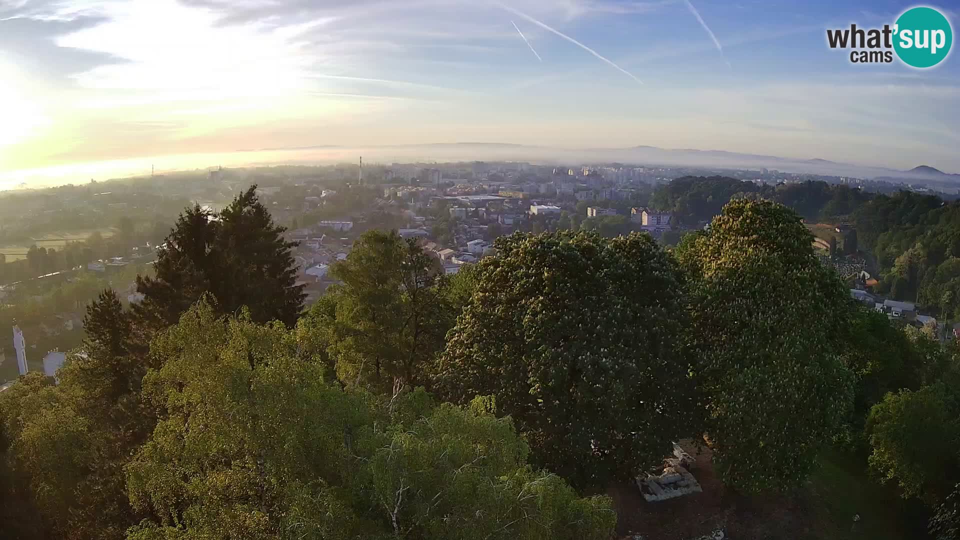 Web kamera Karlovac – Dvorac Dubovac uživo