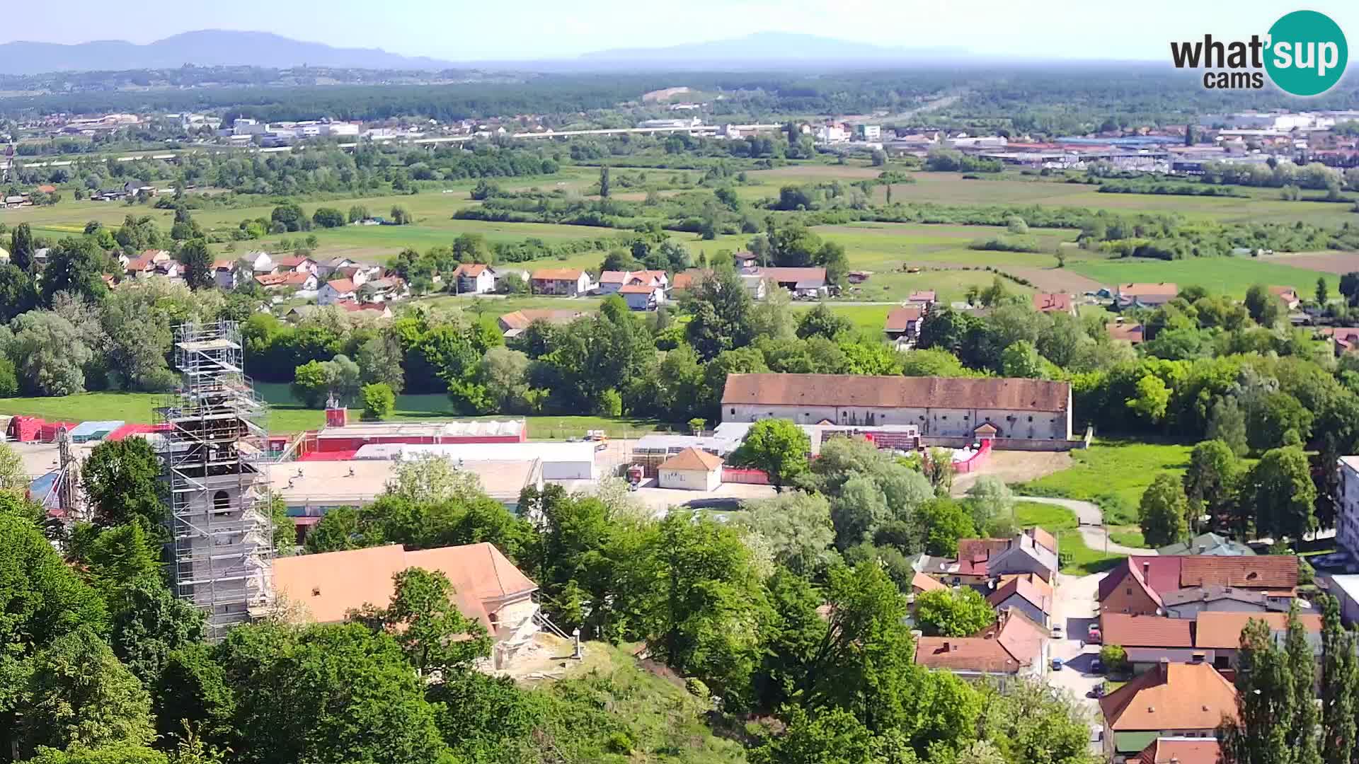 Spletna kamera Karlovac Dubovac grad – Pogled v živo na zgodovinsko znamenitost Karlovca