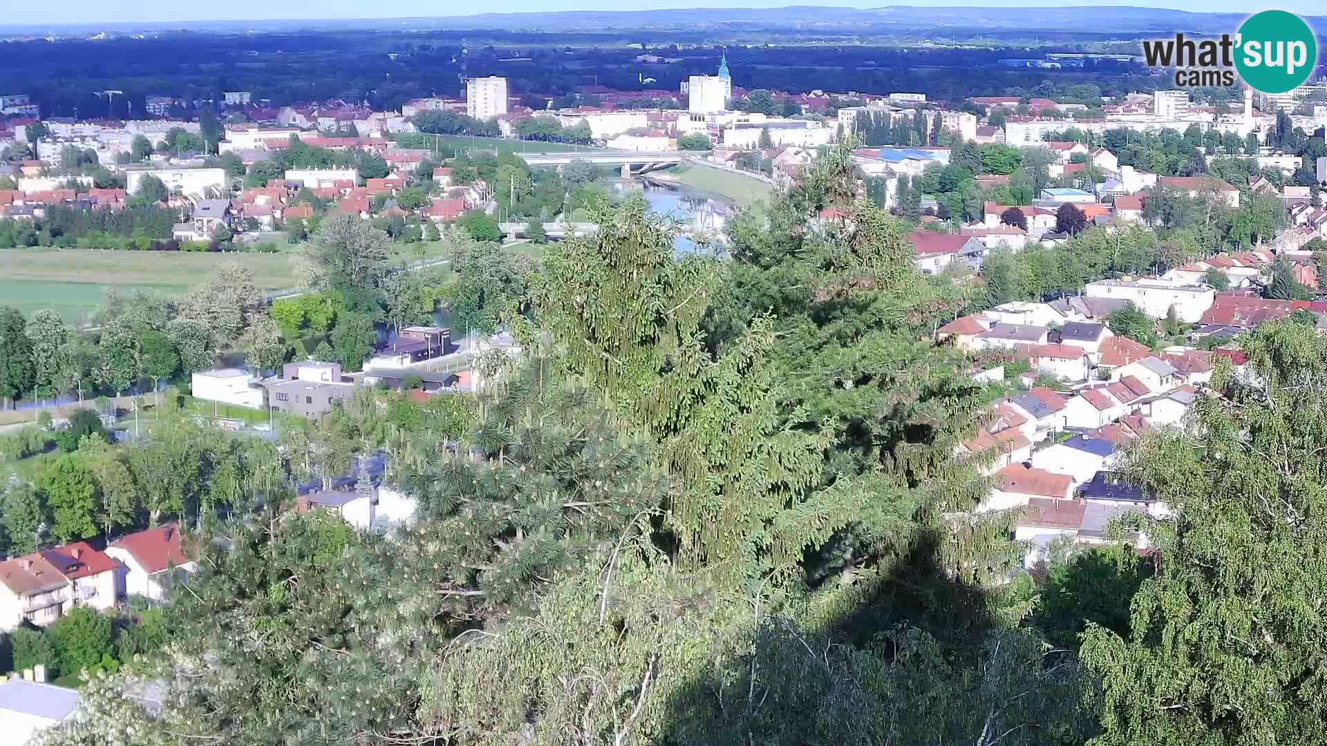 Web kamera Karlovac – Dvorac Dubovac uživo