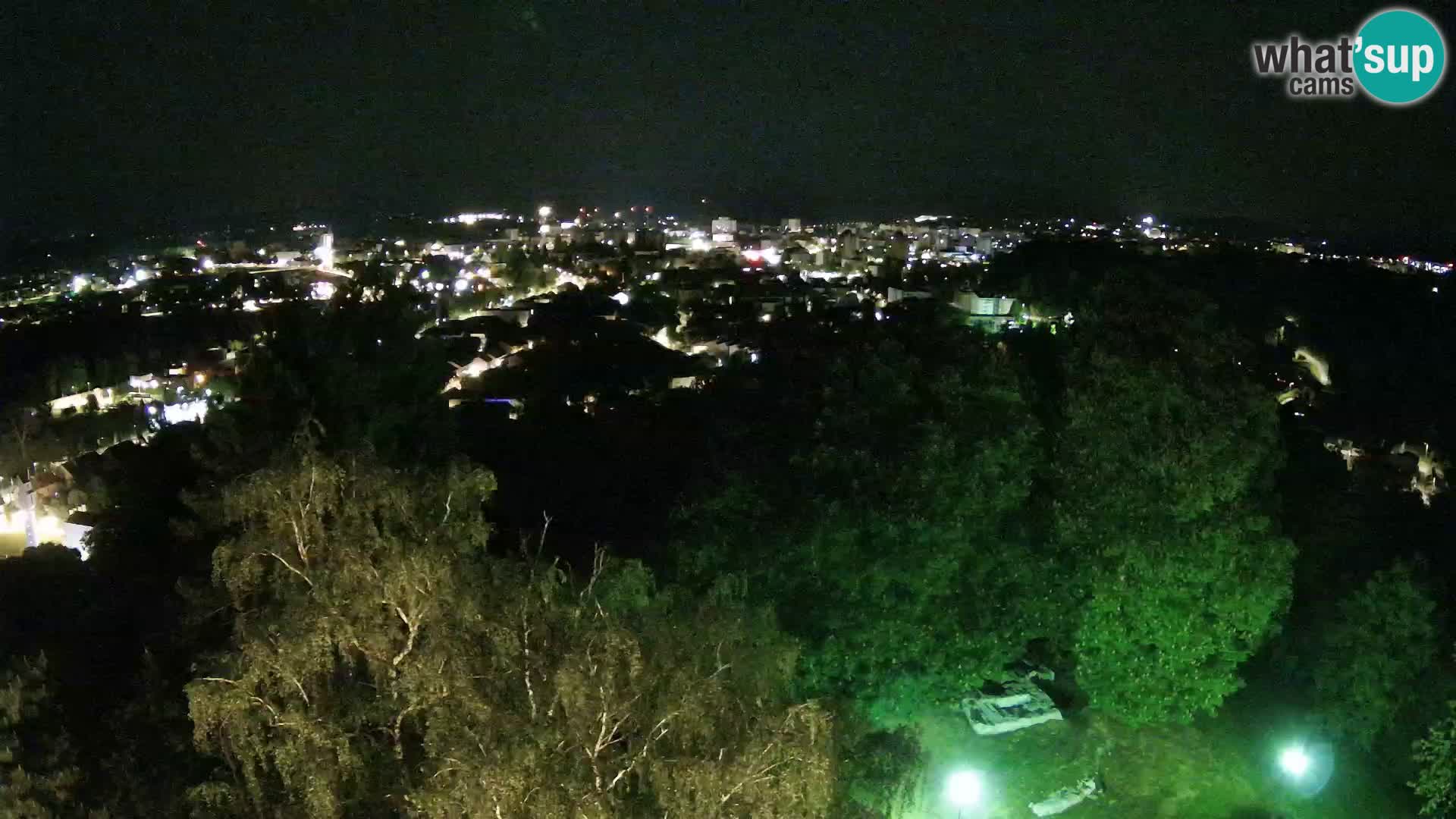 Web kamera Karlovac – Dvorac Dubovac uživo