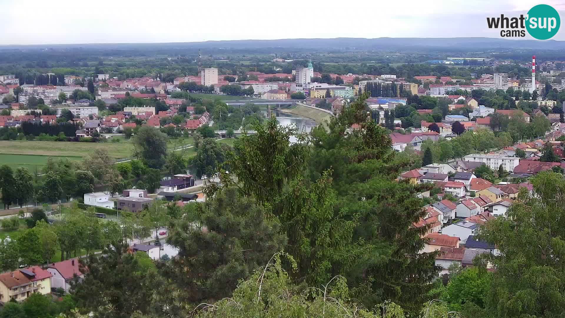 Spletna kamera Karlovac Dubovac grad – Pogled v živo na zgodovinsko znamenitost Karlovca