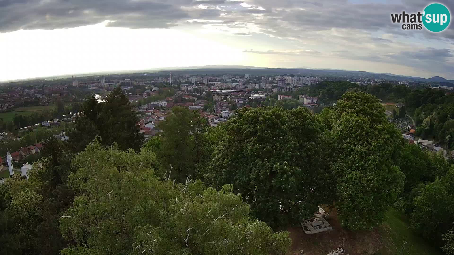 Webcam Karlstadt Burg Dubovac – Liveblick auf das historische Wahrzeichen