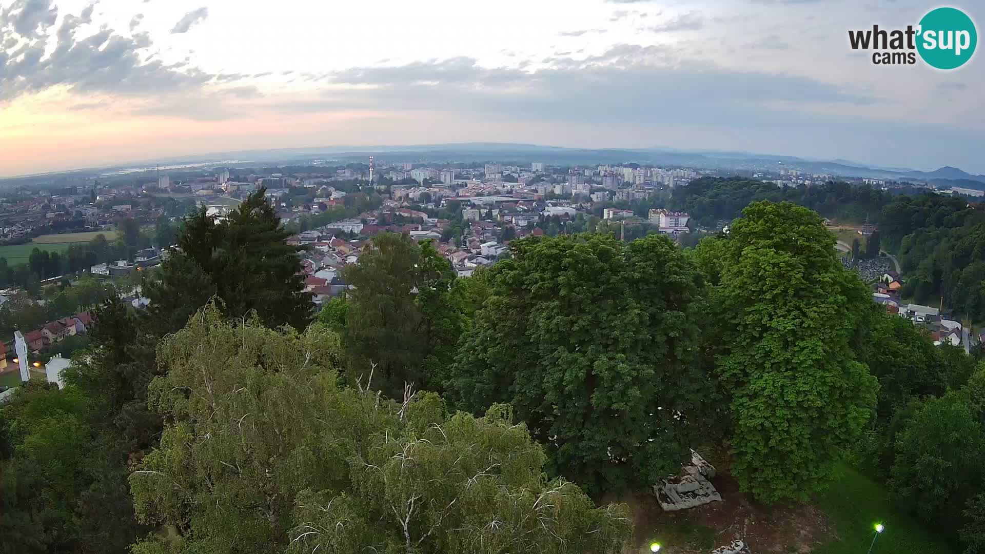 Webcam Karlovac Dubovac Castle – Live View of Karlovac’s Historic Landmark