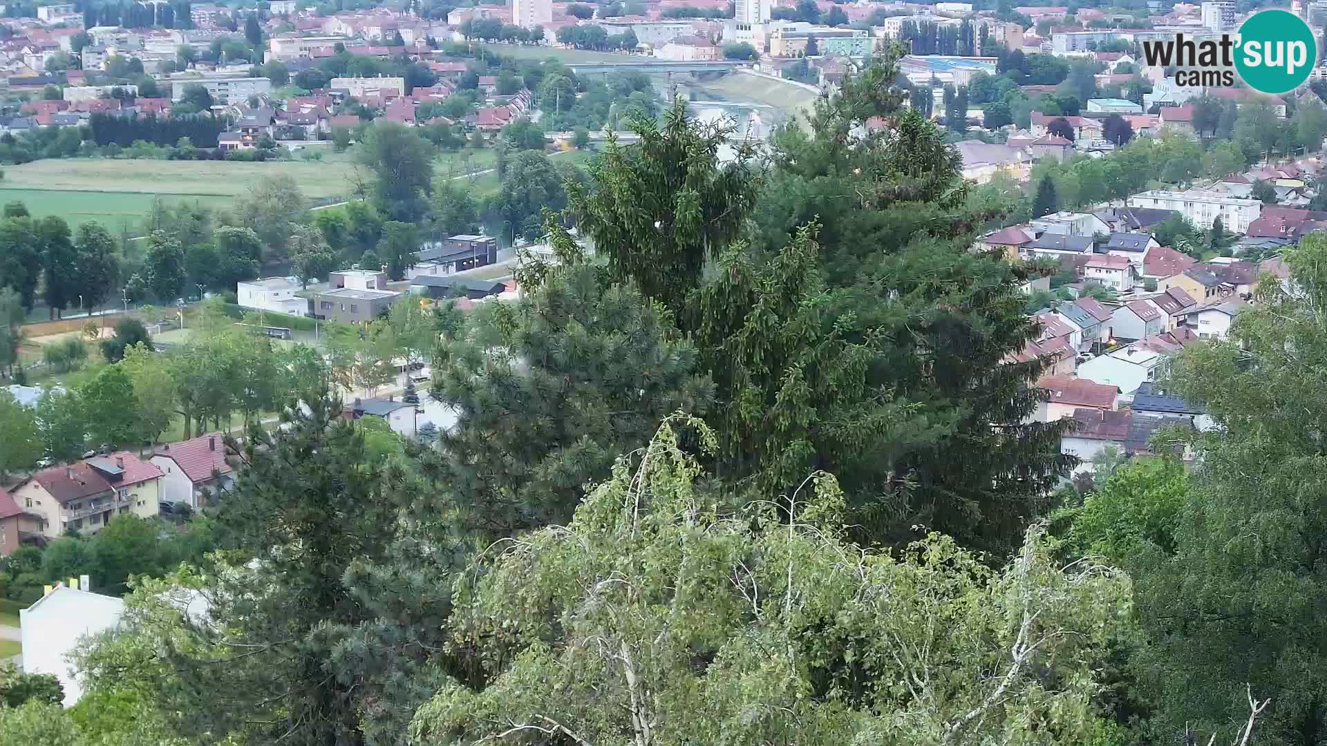 Web kamera Karlovac – Dvorac Dubovac uživo