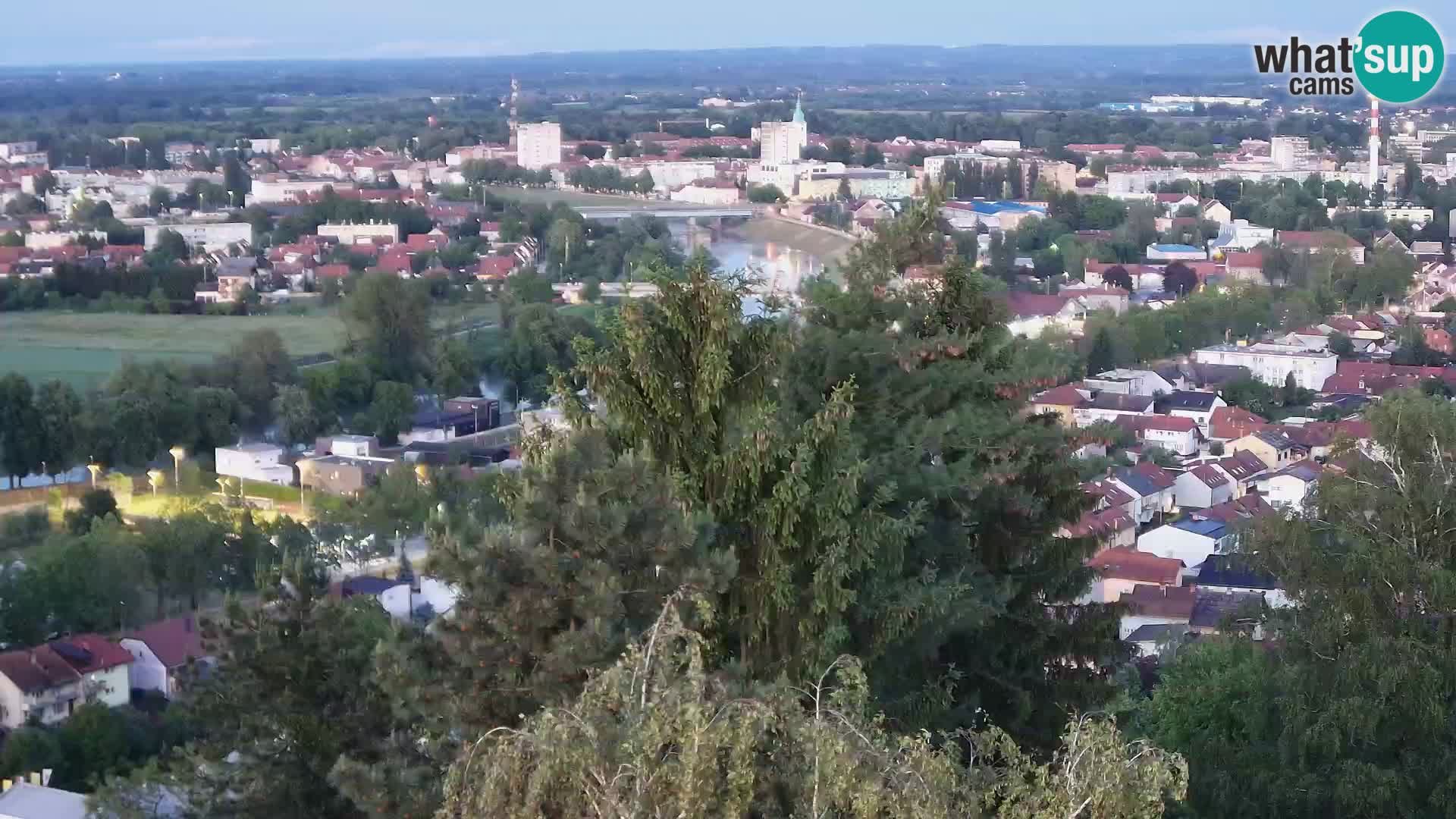 Web kamera Karlovac – Dvorac Dubovac uživo