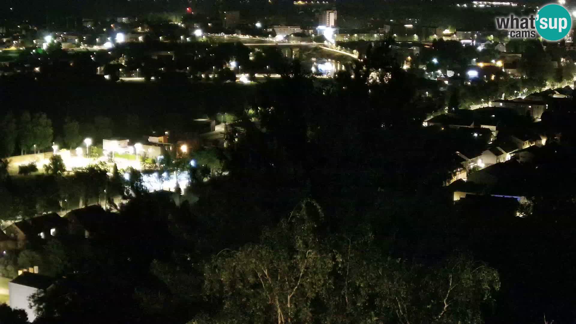Webcam Karlovac Dubovac Castle – Live View of Karlovac’s Historic Landmark