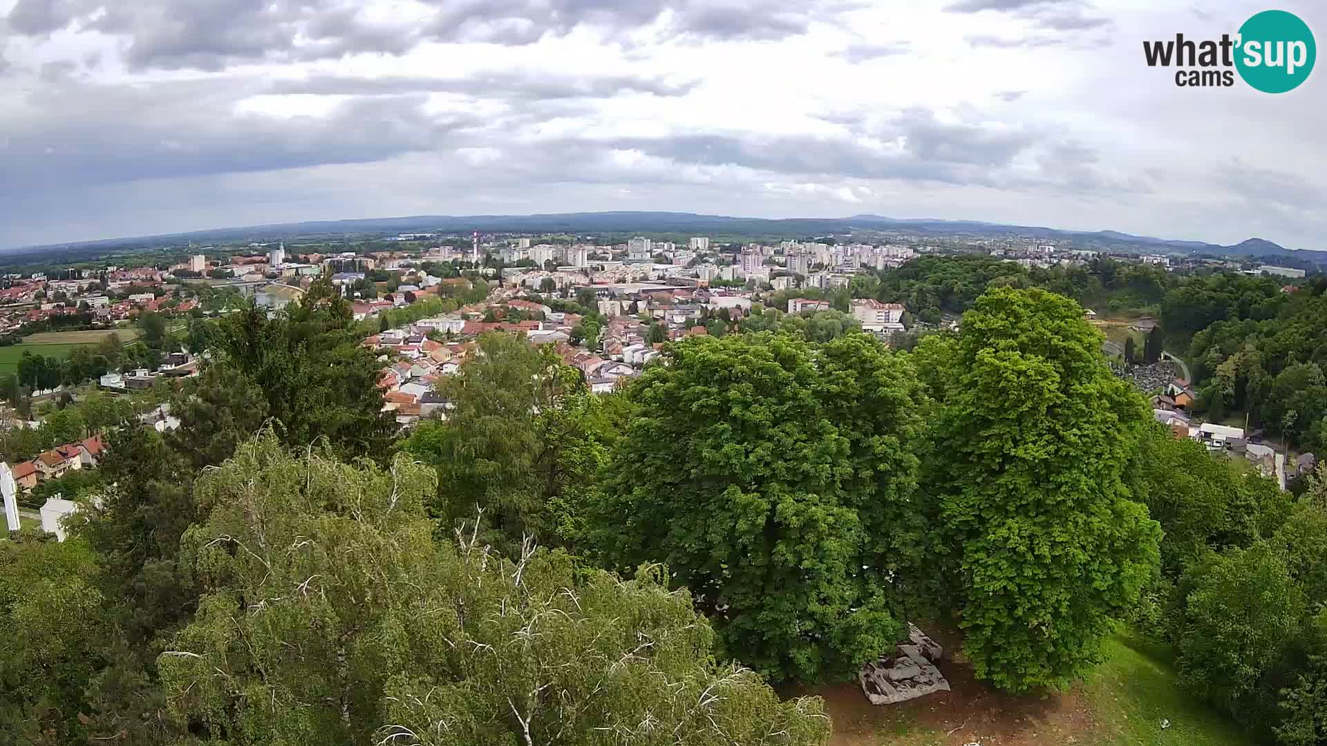 Web kamera Karlovac – Dvorac Dubovac uživo