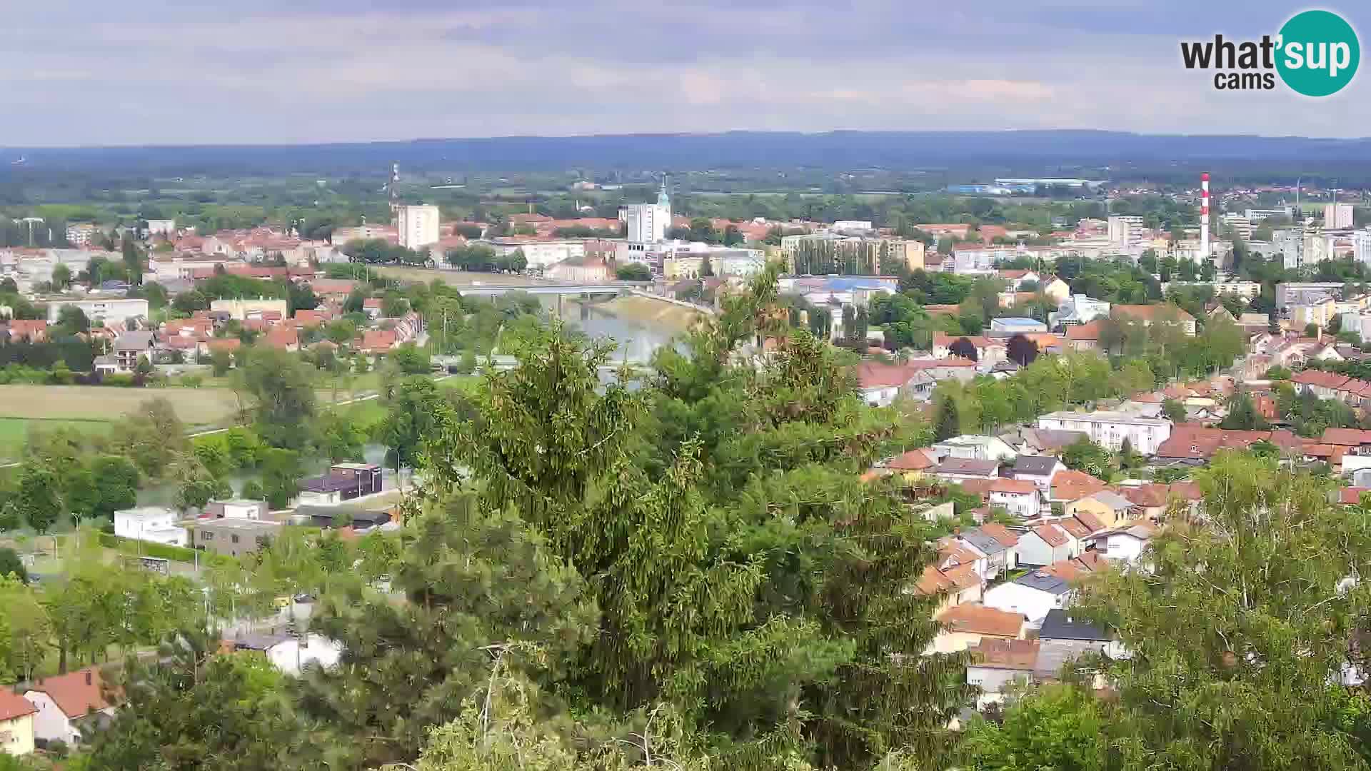 Spletna kamera Karlovac Dubovac grad – Pogled v živo na zgodovinsko znamenitost Karlovca