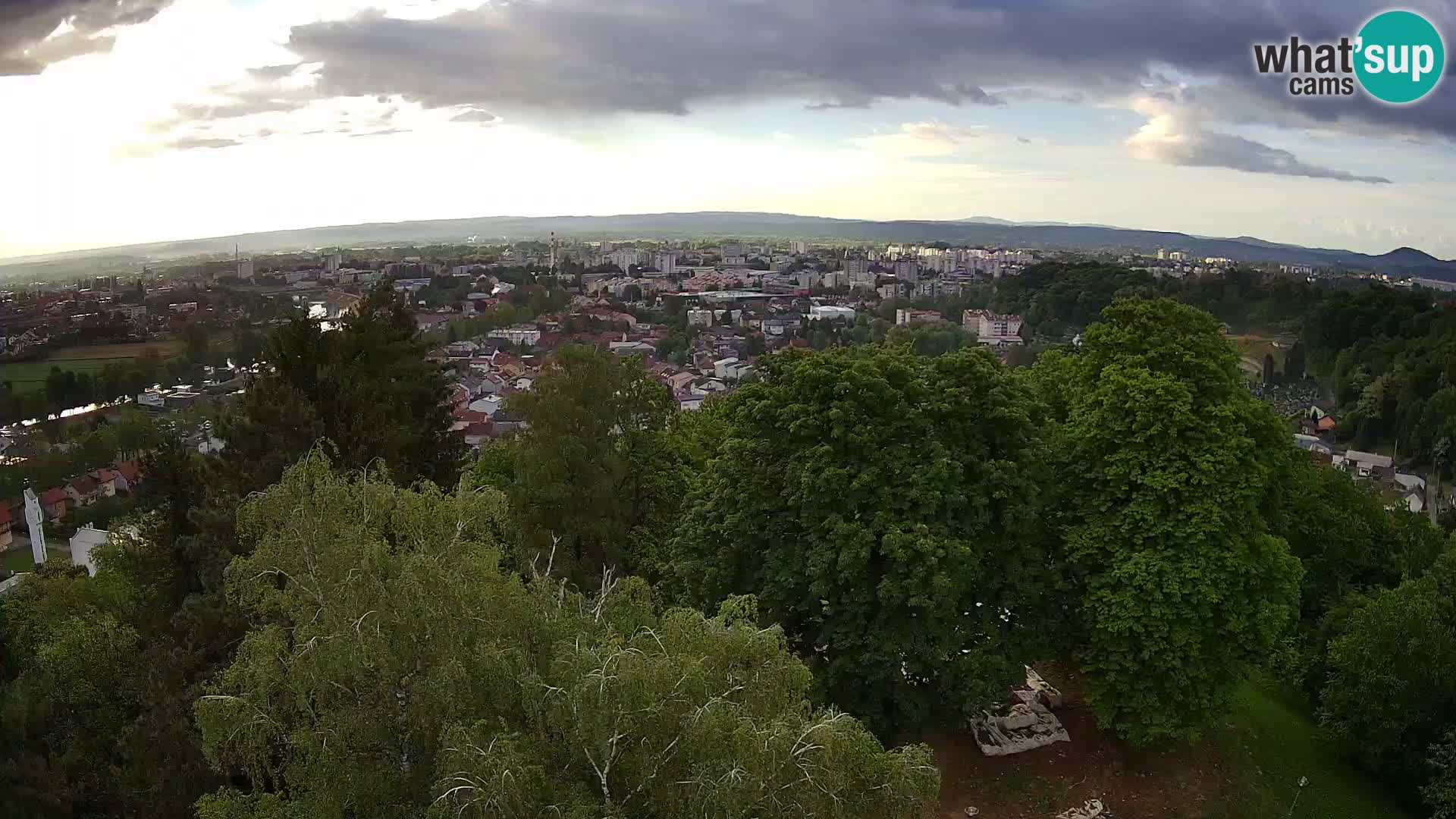 Webcam Karlovac Dubovac Castle – Live View of Karlovac’s Historic Landmark