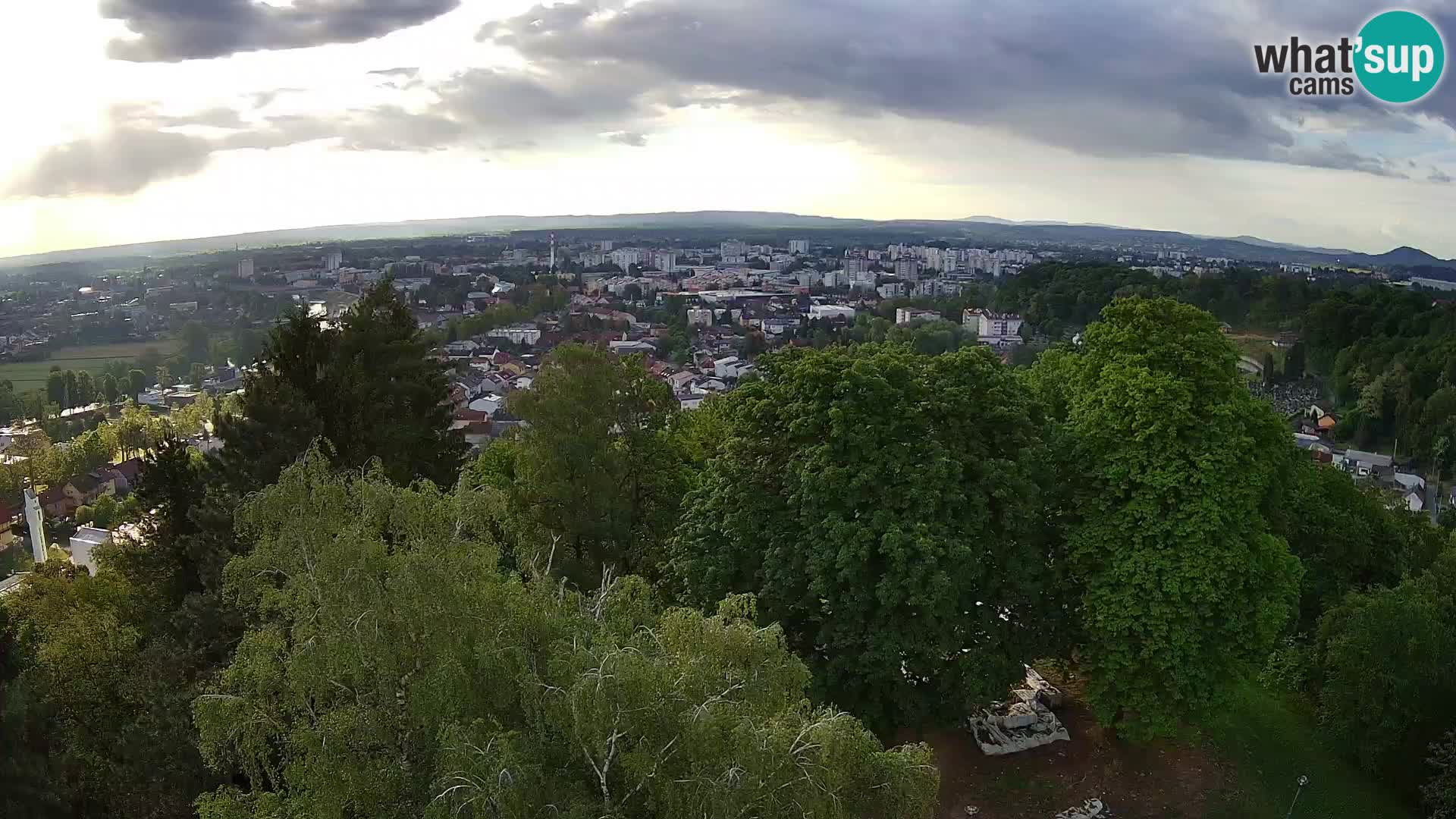 Webcam Karlovac Dubovac Castle – Live View of Karlovac’s Historic Landmark