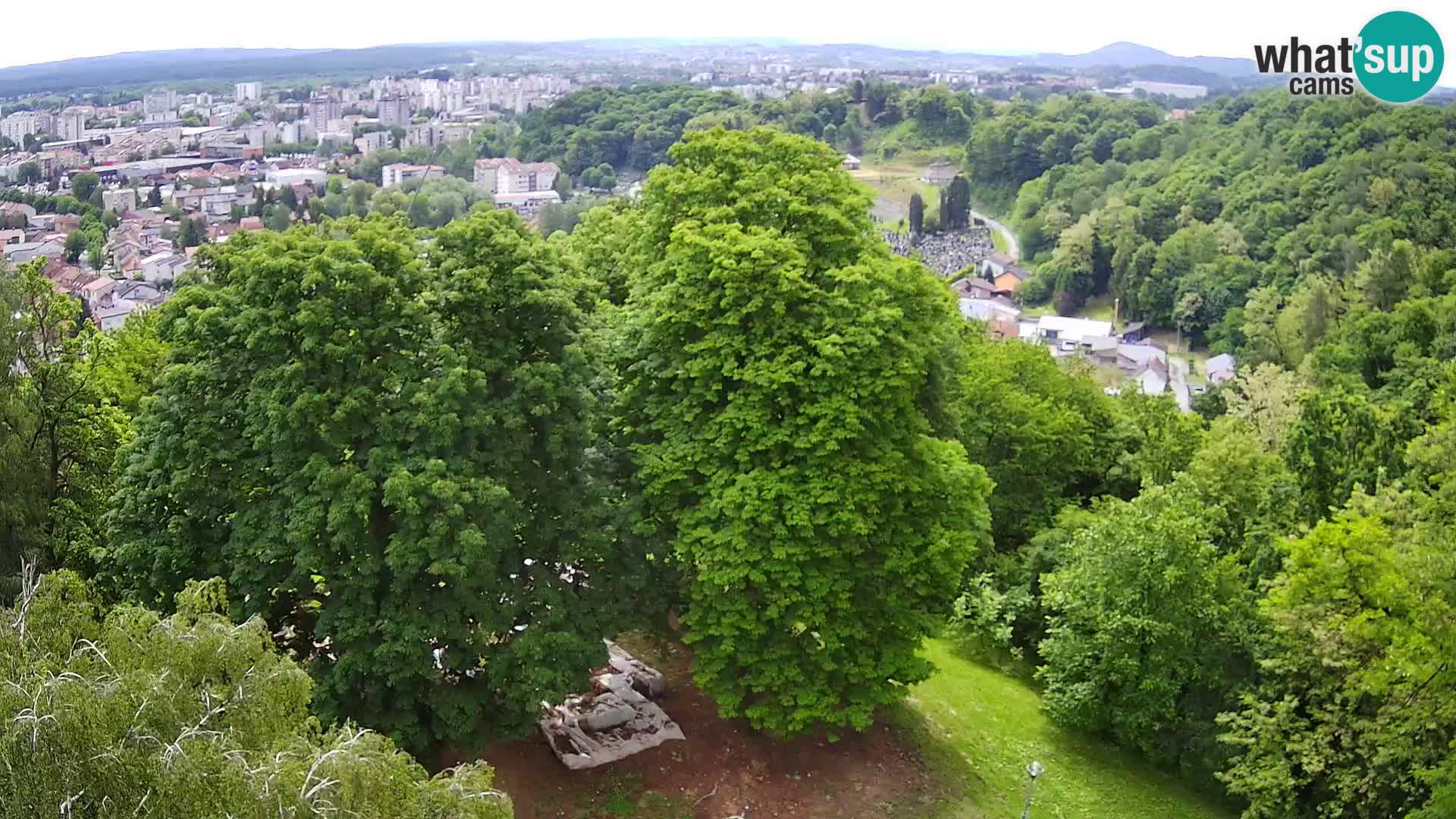 Web kamera Karlovac – Dvorac Dubovac uživo
