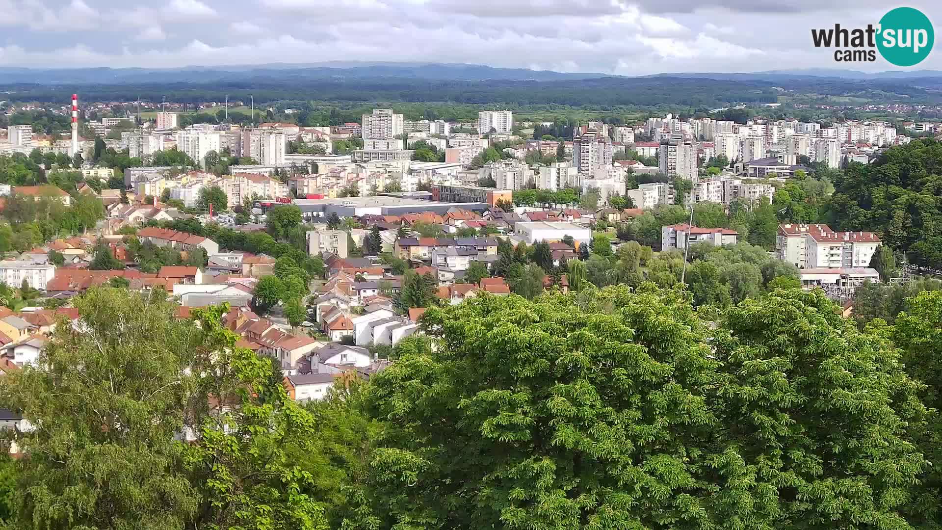 Spletna kamera Karlovac Dubovac grad – Pogled v živo na zgodovinsko znamenitost Karlovca