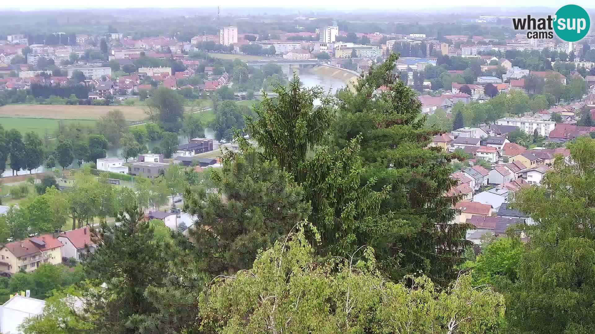 Web kamera Karlovac – Dvorac Dubovac uživo