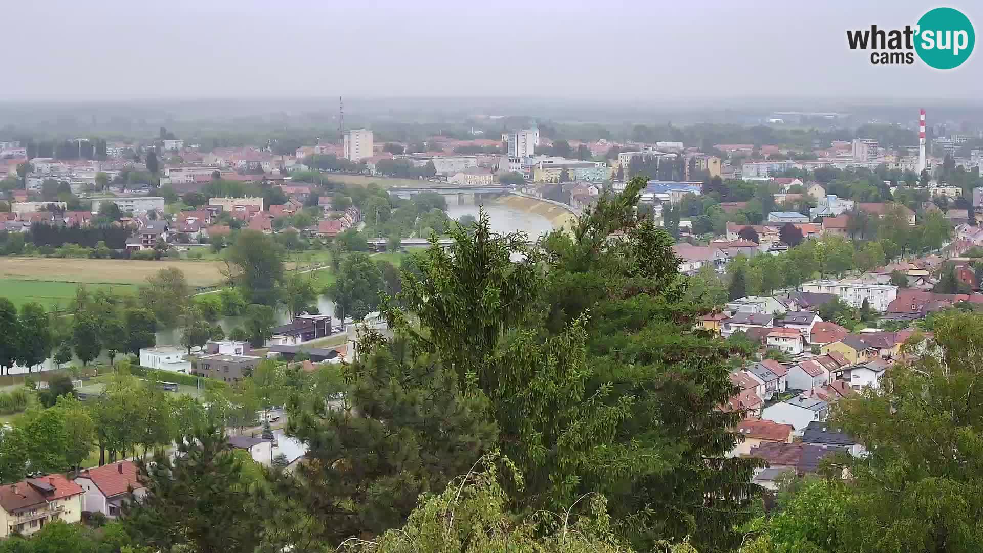 Web kamera Karlovac – Dvorac Dubovac uživo