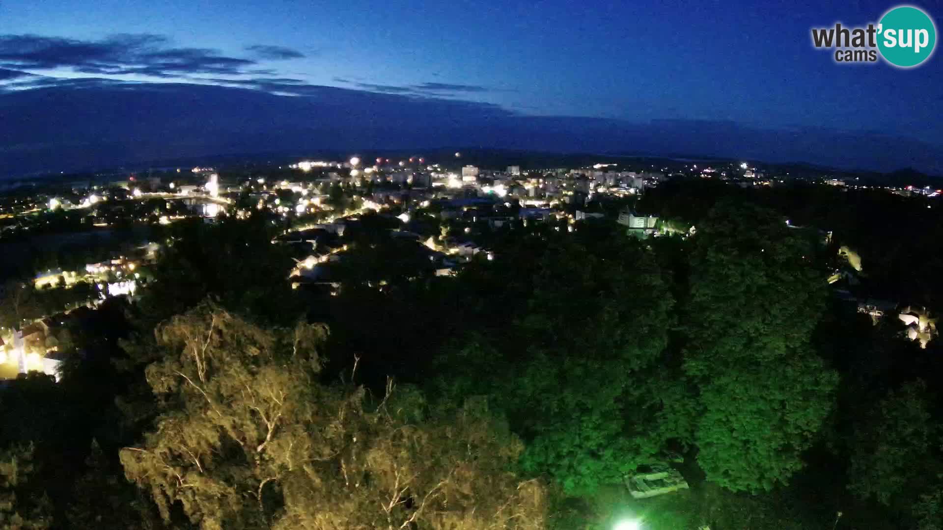 Web kamera Karlovac – Dvorac Dubovac uživo
