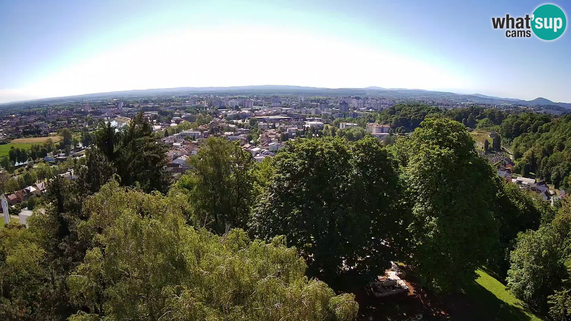 Web kamera Karlovac – Dvorac Dubovac uživo