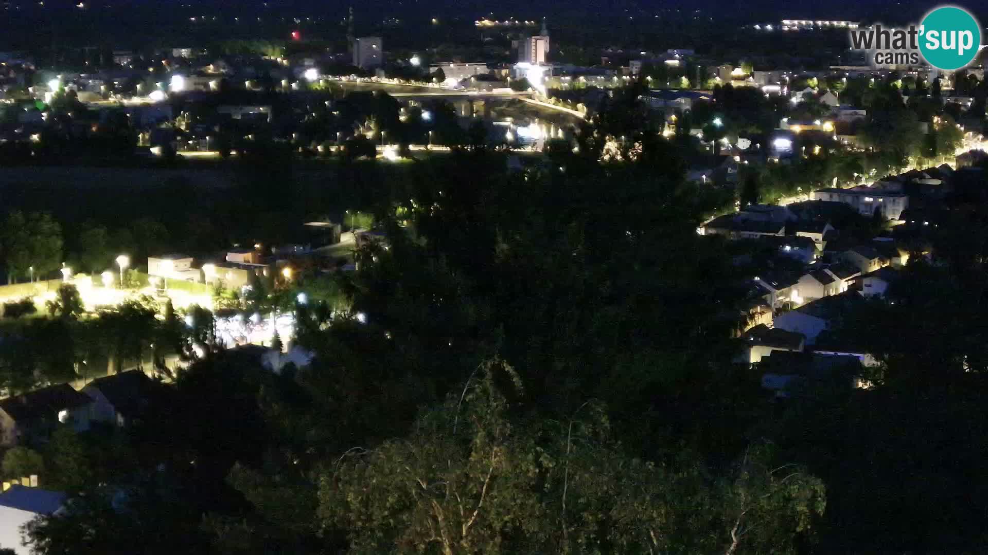 Webcam Karlovac Dubovac Castle – Live View of Karlovac’s Historic Landmark