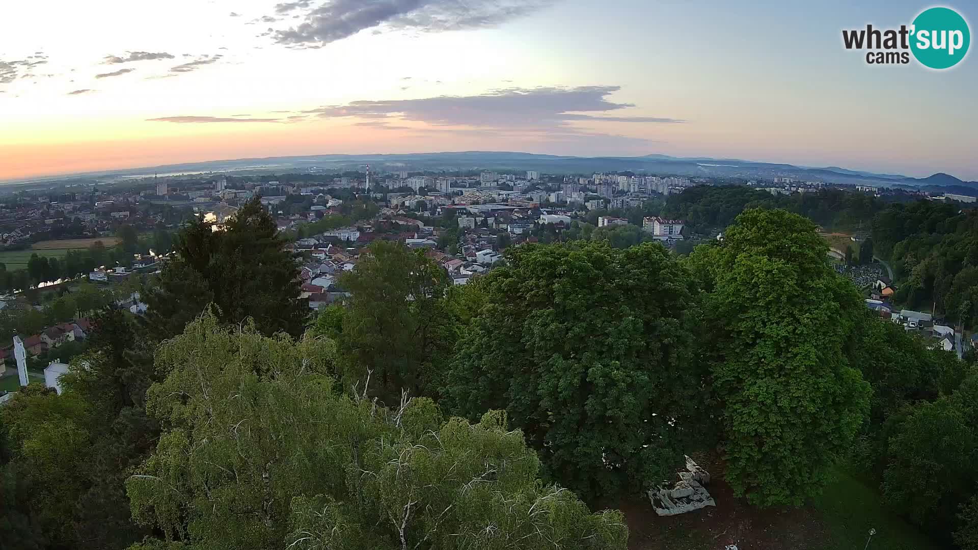 Webcam Karlovac Dubovac Castle – Live View of Karlovac’s Historic Landmark